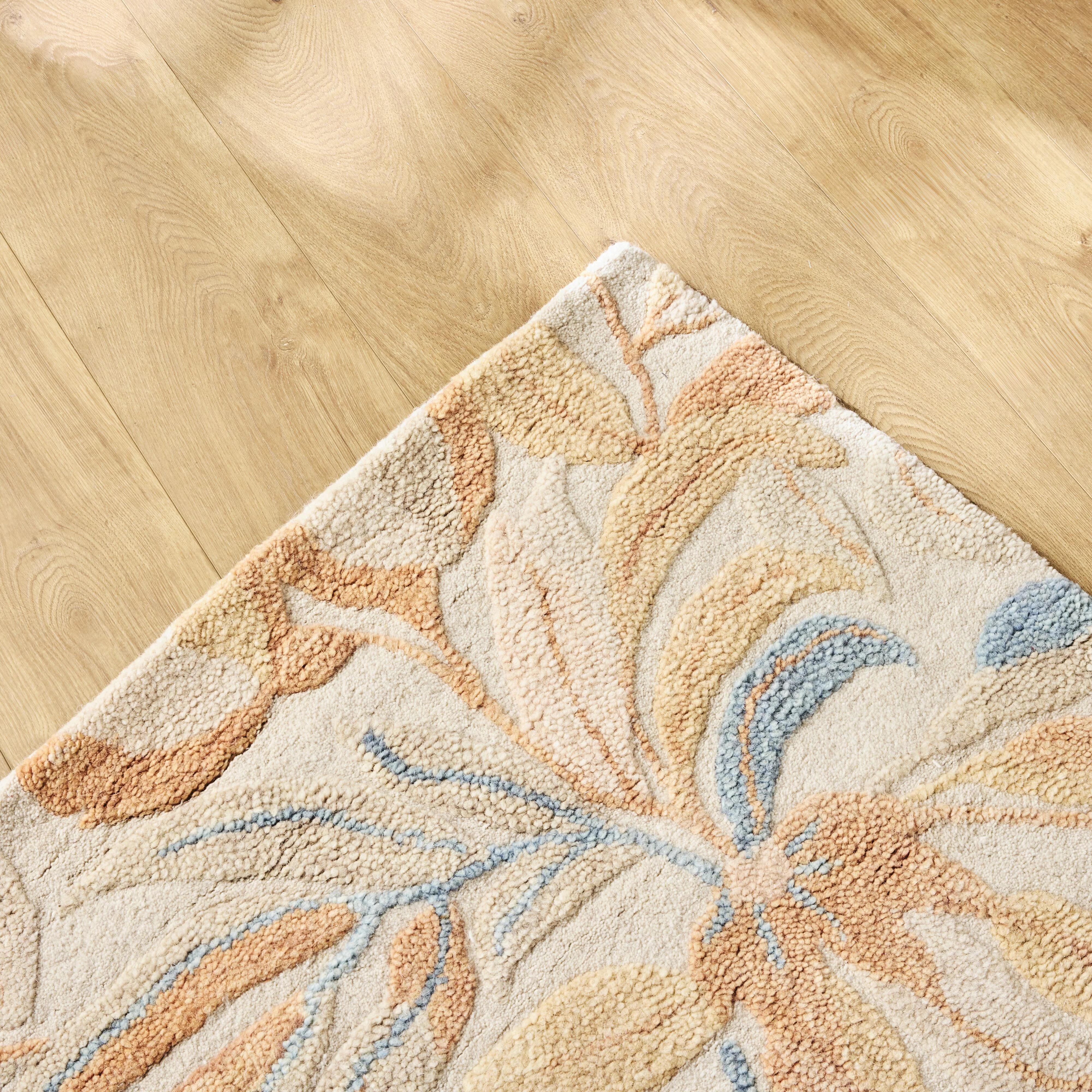 Natural Bloom Wool Rug 150x240cm - Image 6