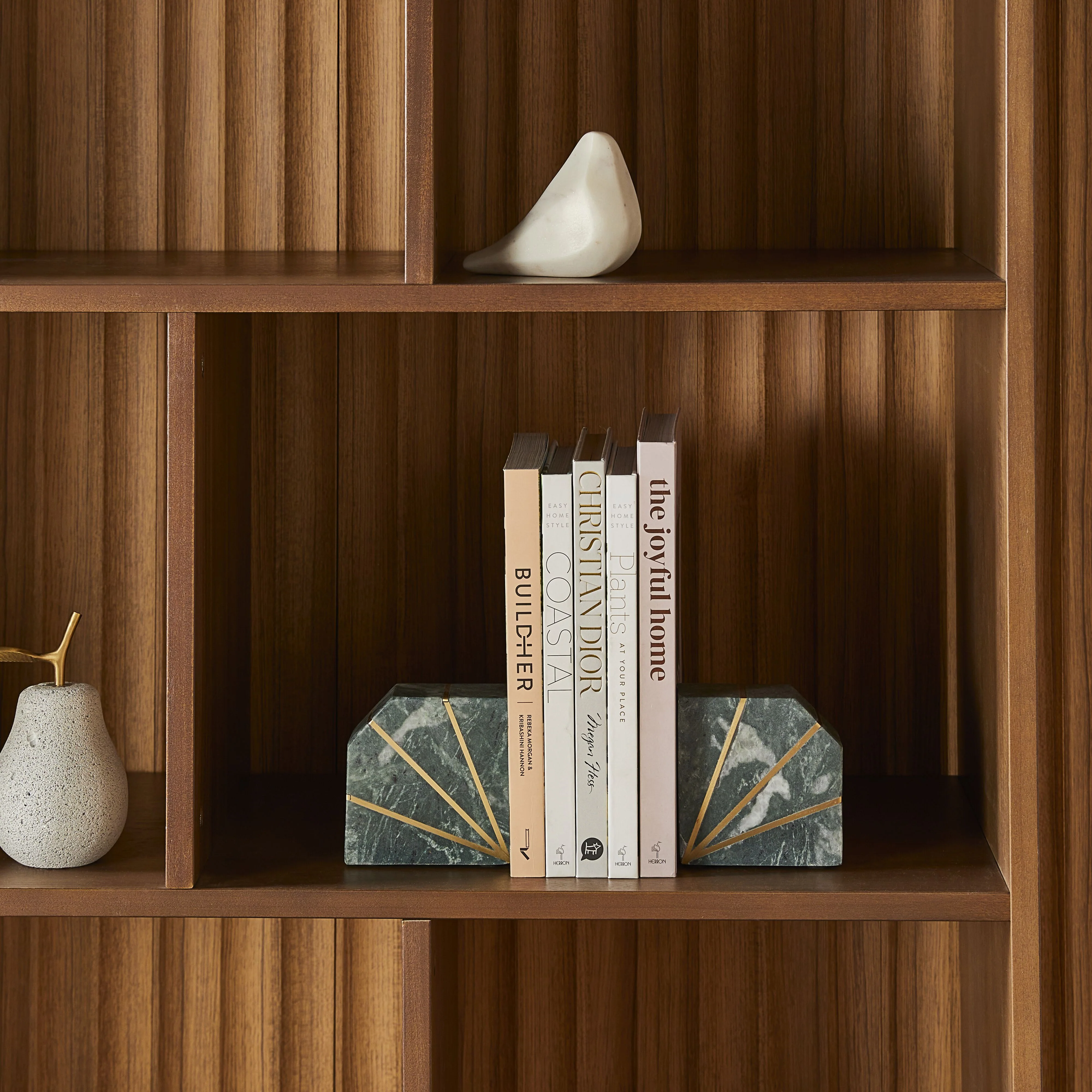 Naxian Pair Of Bookends With Brass Inlay Green Marble 20.5x5x10cm - Image 4