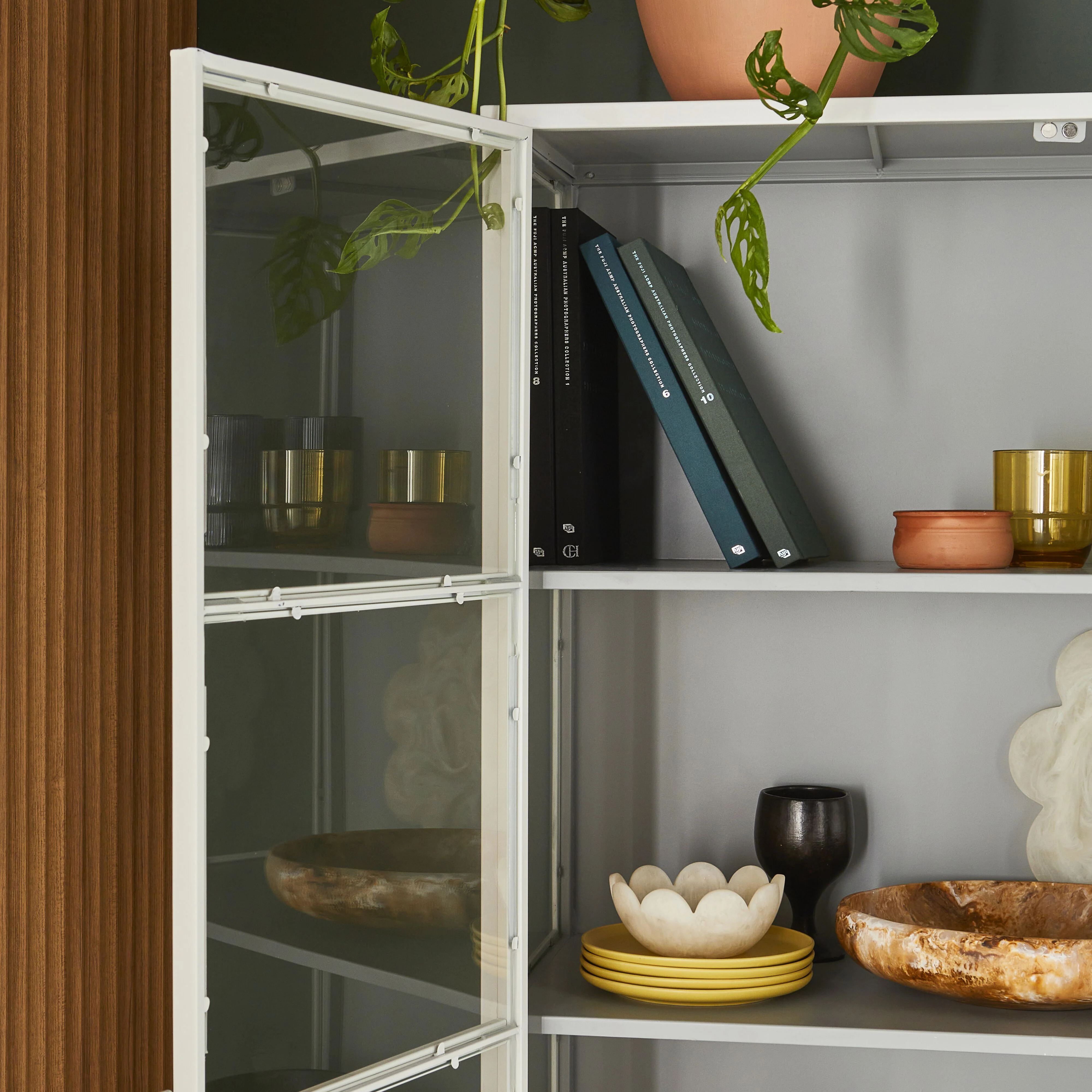 Nero 4 Door Display Cabinet 201 x 92cm White & Grey - Image 12