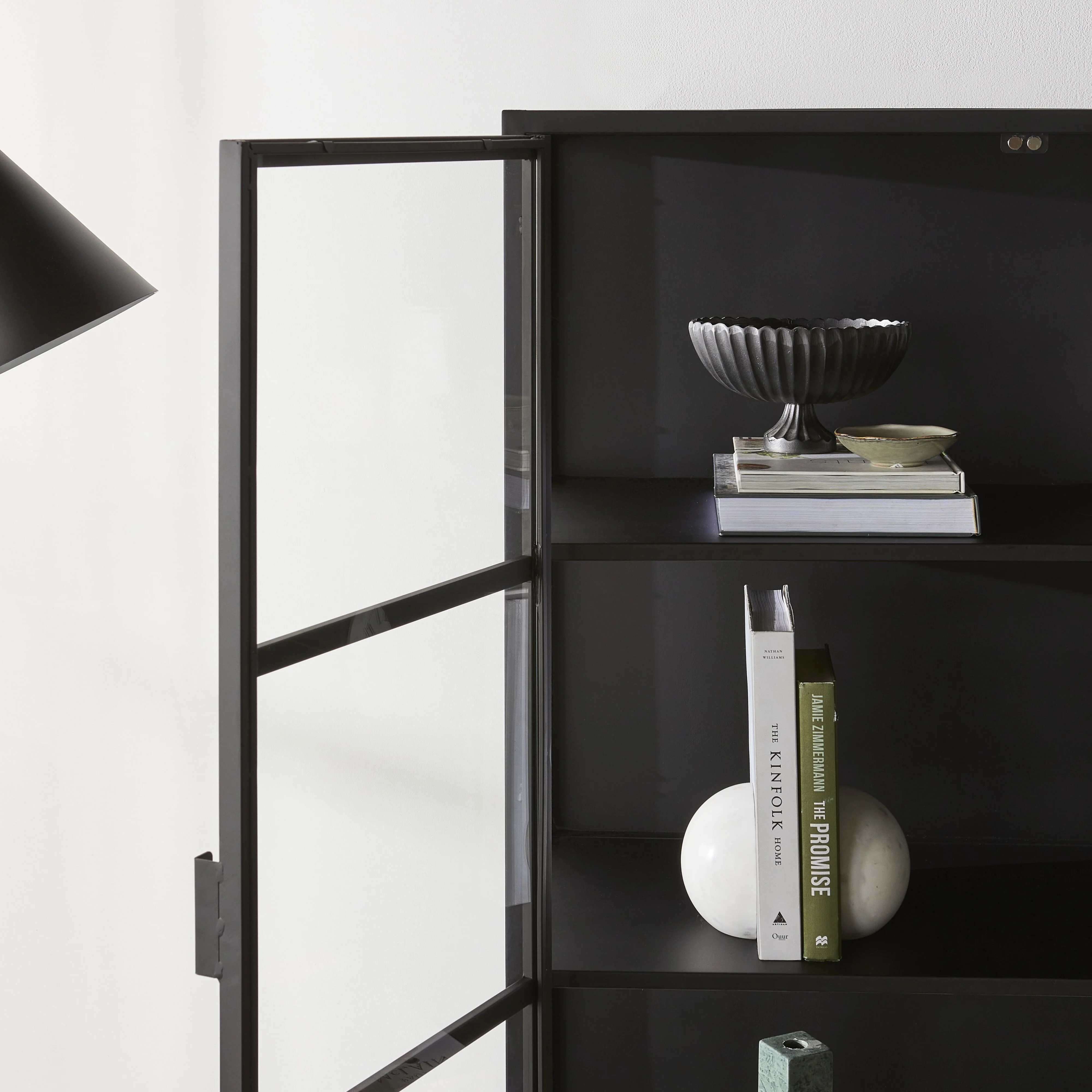 Nero 6 Door Display Cabinet 135 x 40 x 160cm Black - Image 12
