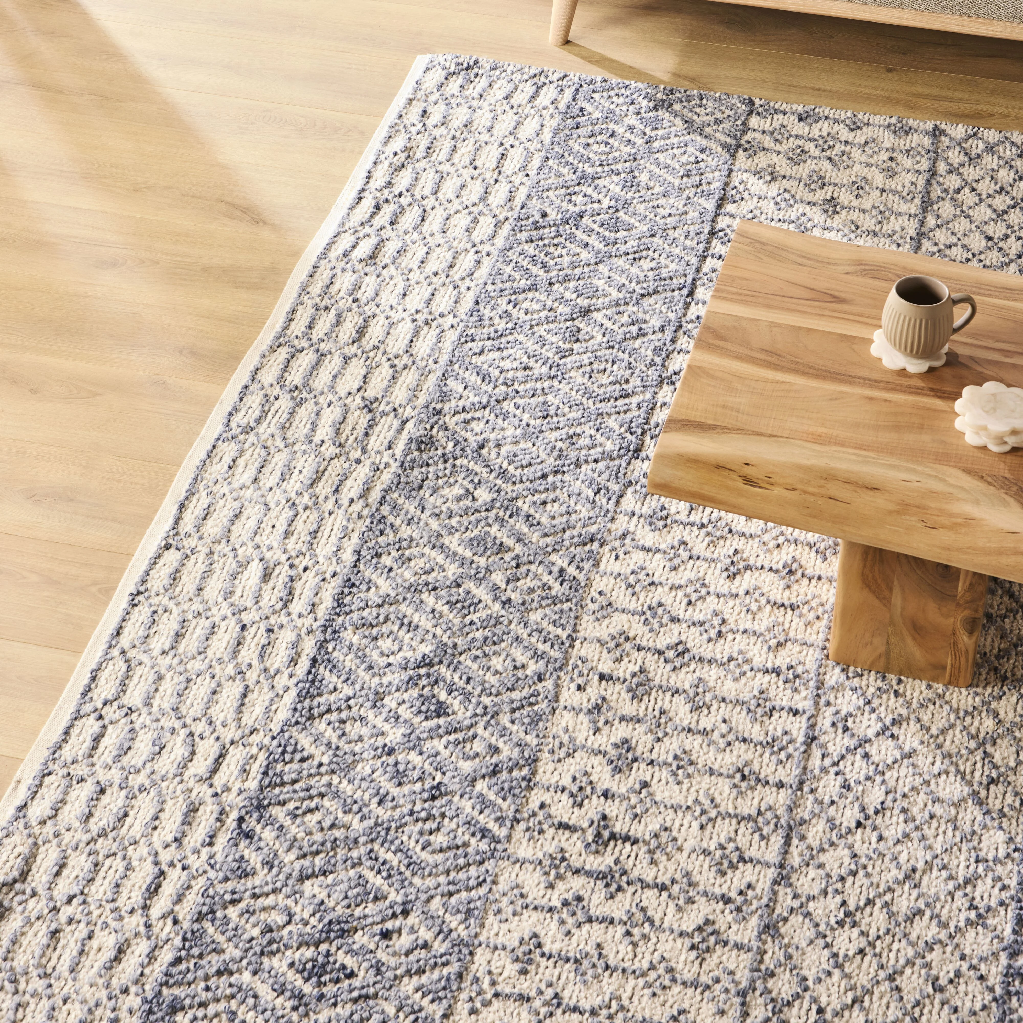 Nomadic Prism Rug 240x300cm - Image 5