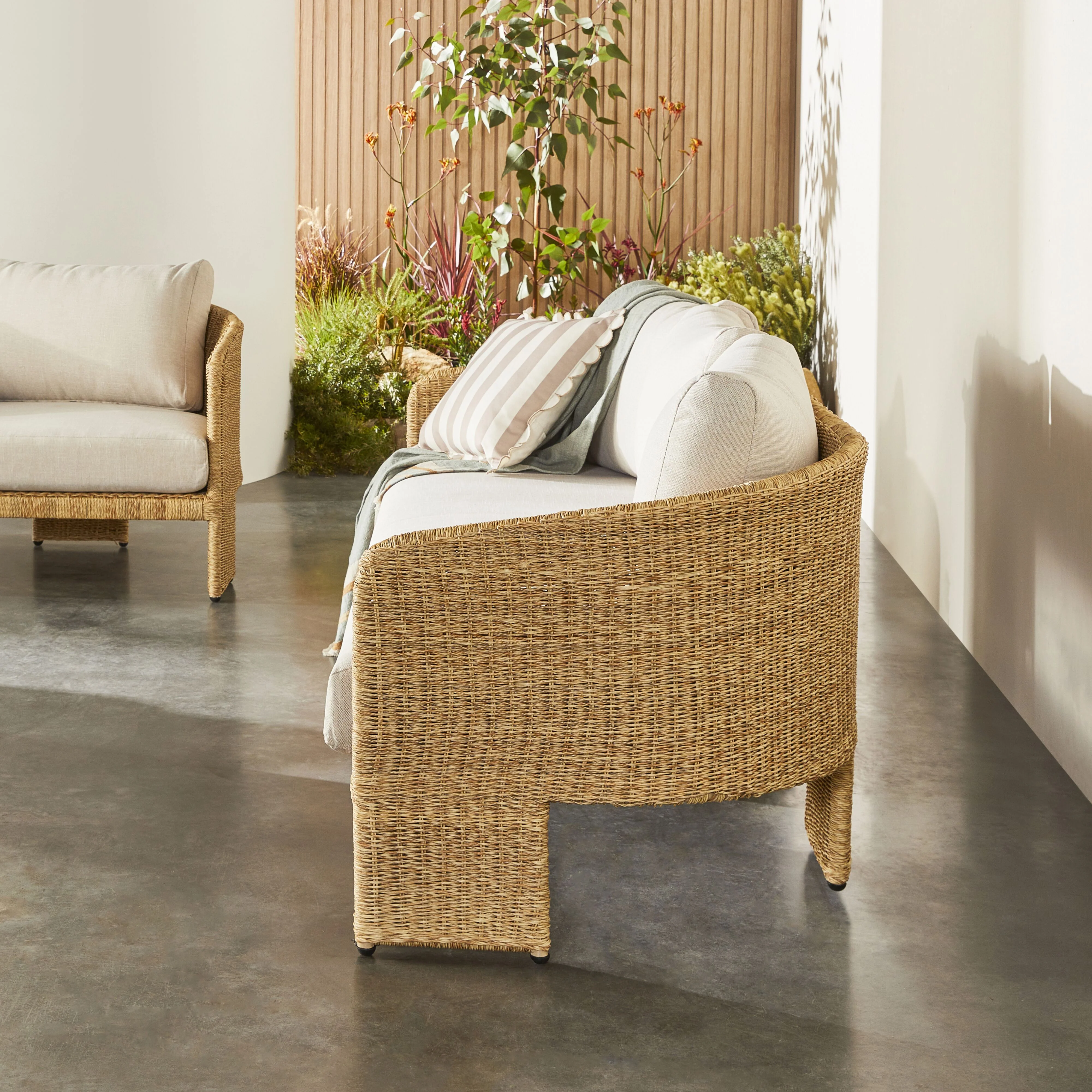 Nova 3 Seater Sofa - Image 11