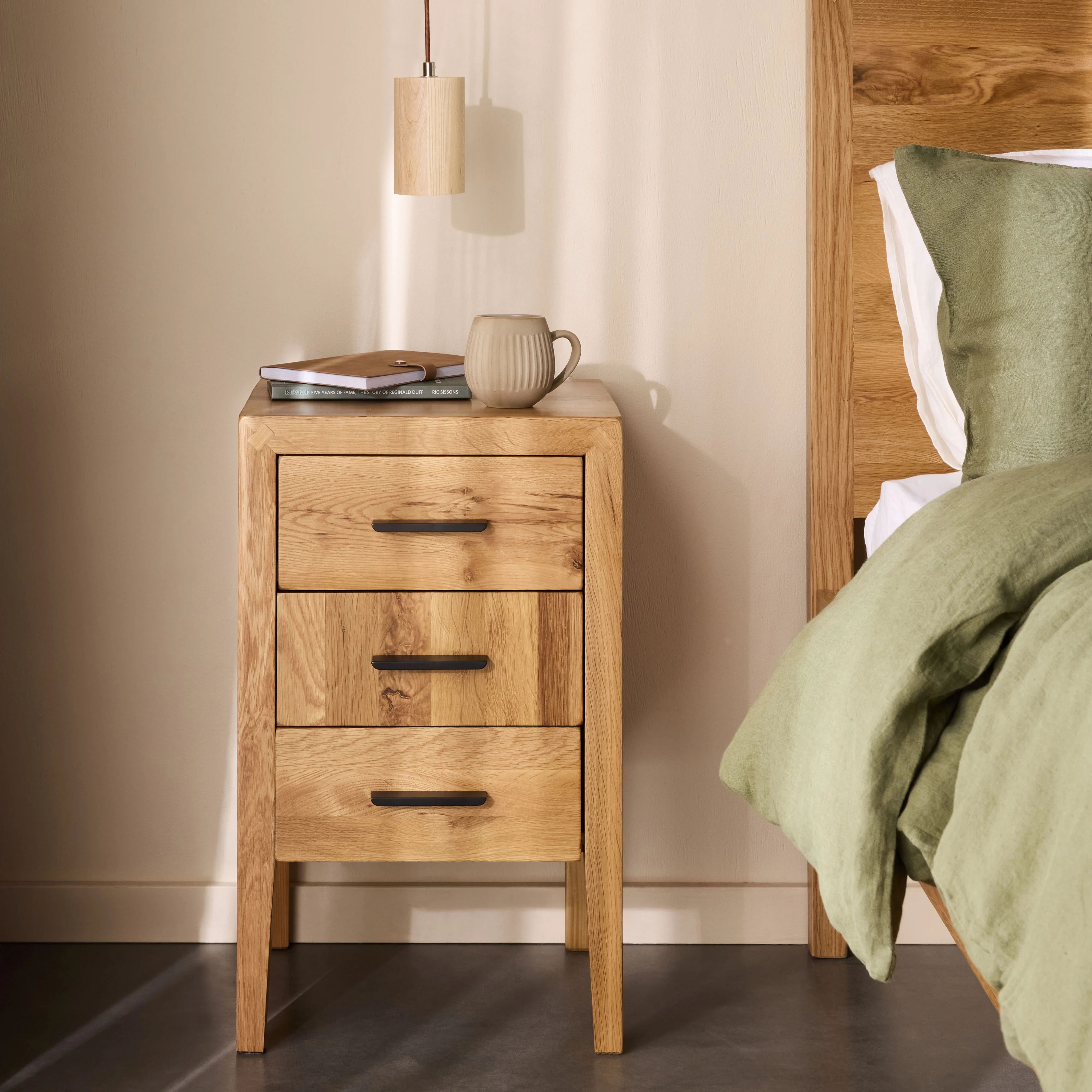 Oakdale 3 Drawer Bedside Table - Image 6