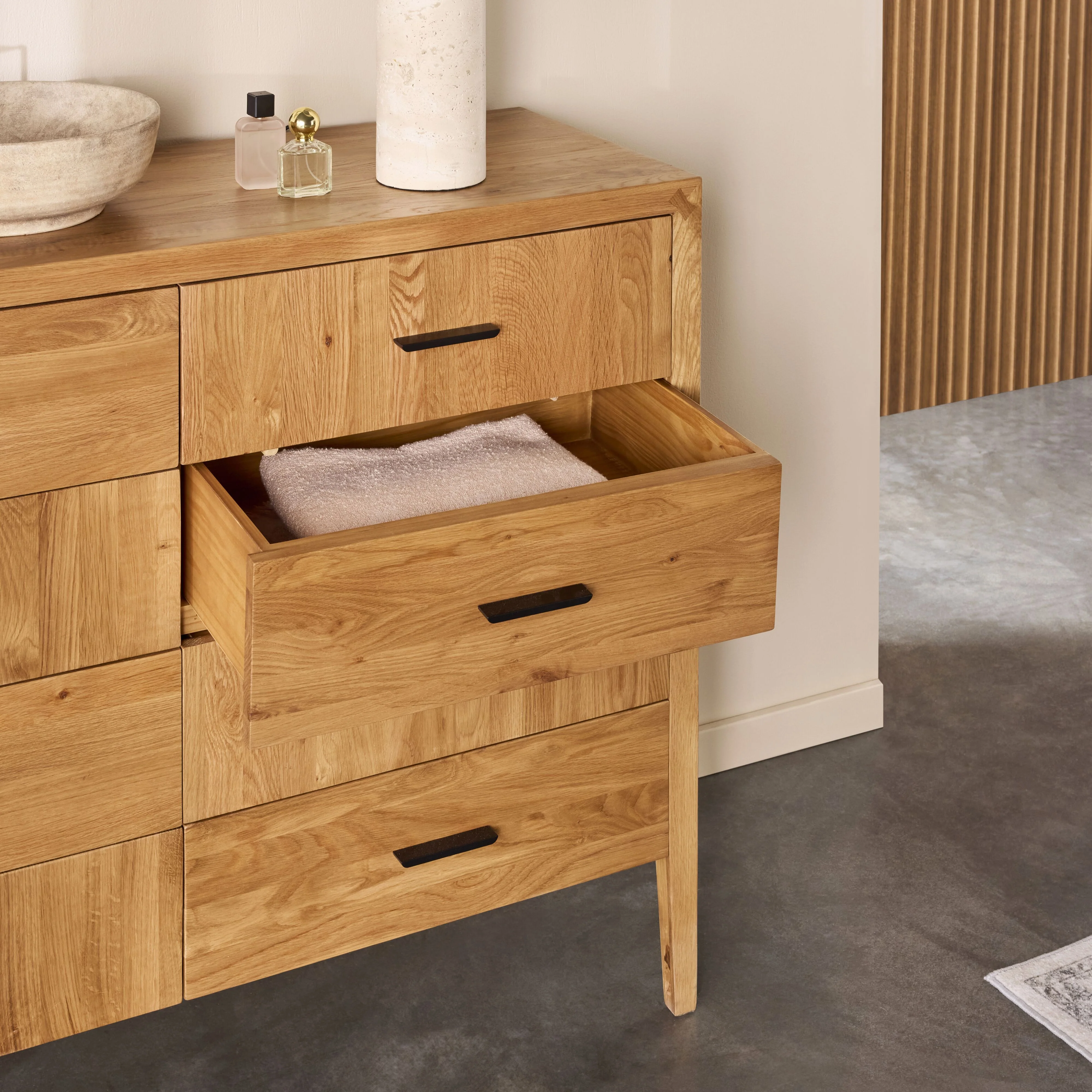 Oakdale 8 Drawer Chest - Image 10