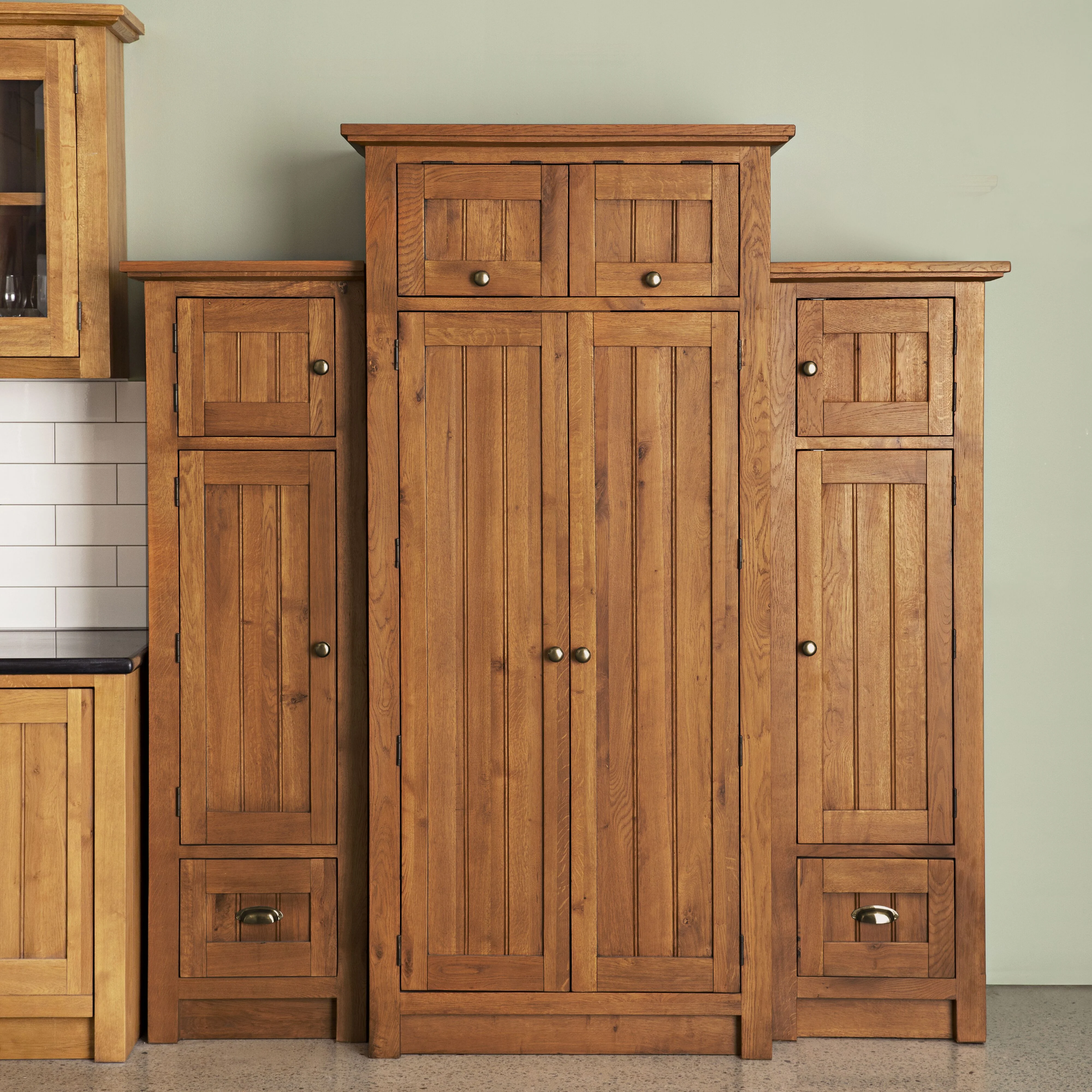 Oakford Larder Side Cabinet Left 550x485x1800mm - Image 8