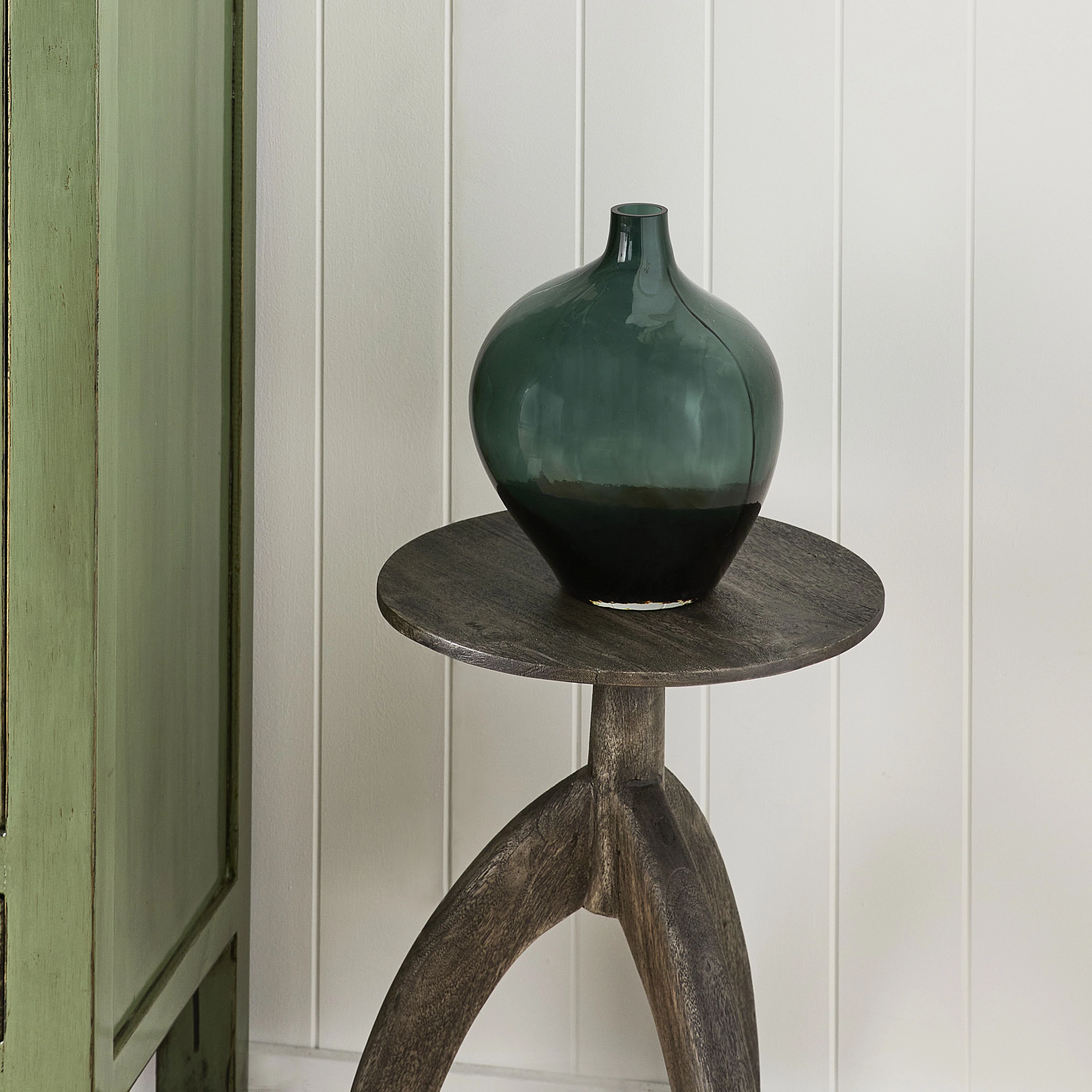 Oceanic Tinted Flagon Glass Vase Turquoise - Image 4