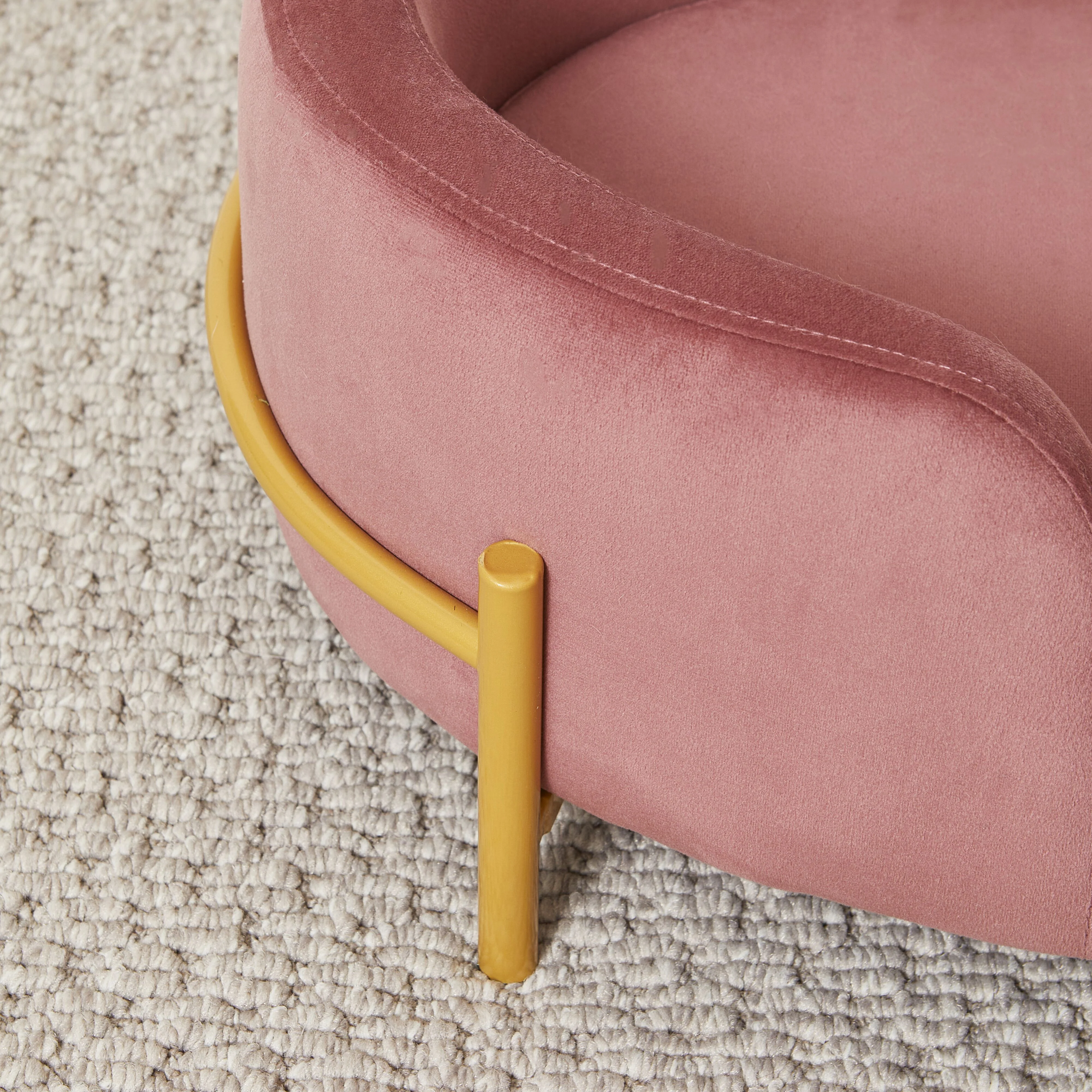 Oval Velvet Pet Bed Rose 64x41x24cm - Image 7