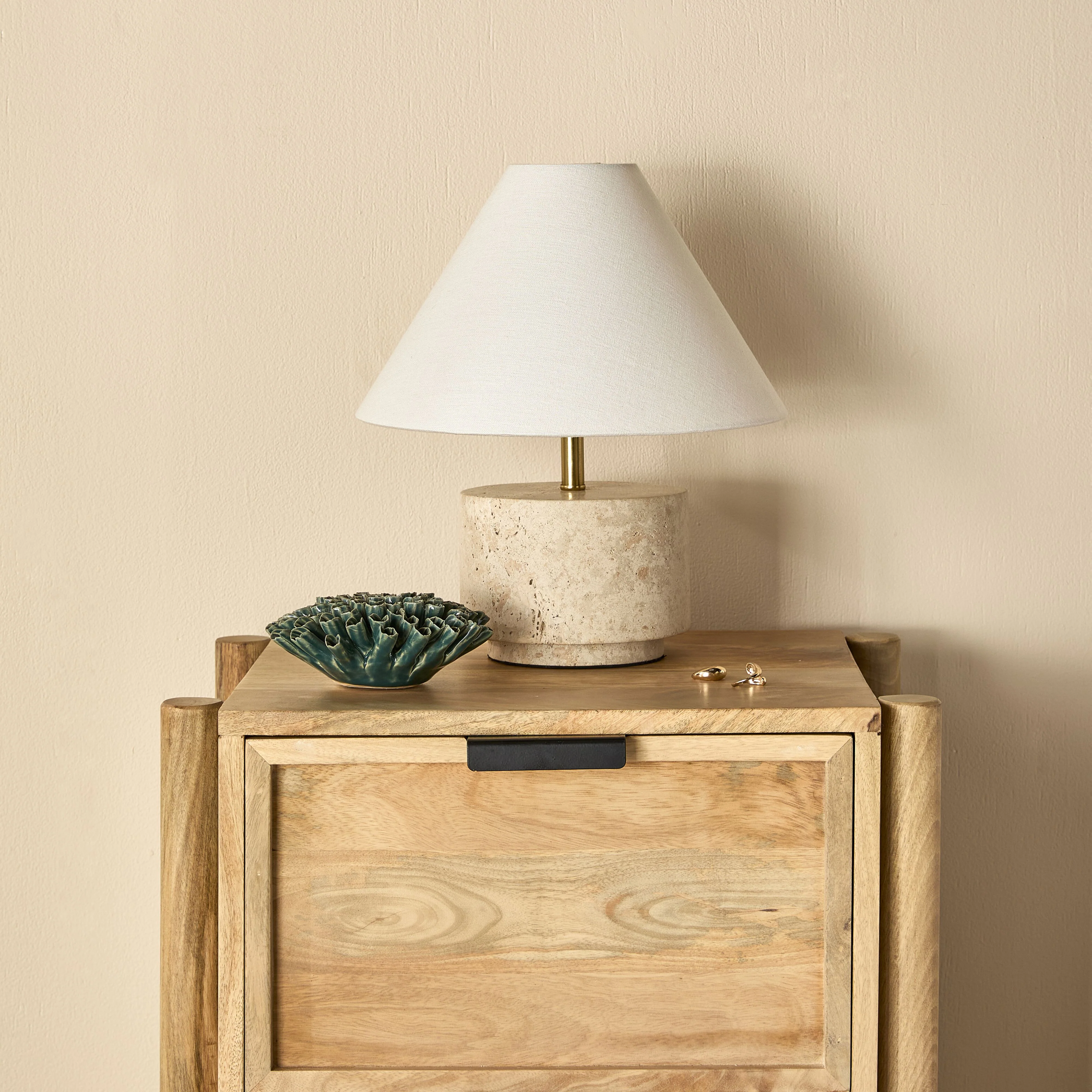 Paola Round Travertine Table Lamp 35cm - Image 4