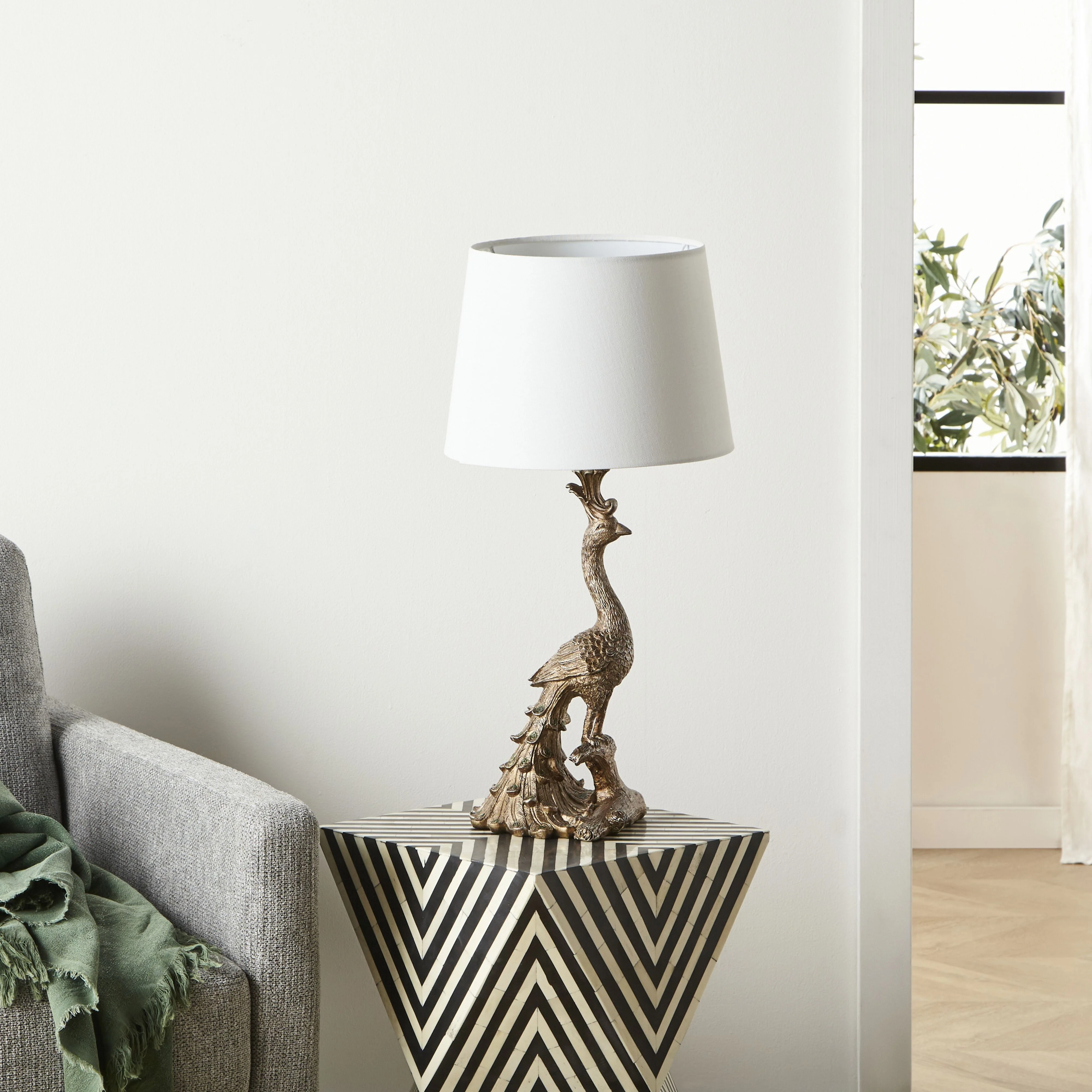 Peacock Table Lamp Gold 69cm - Image 3