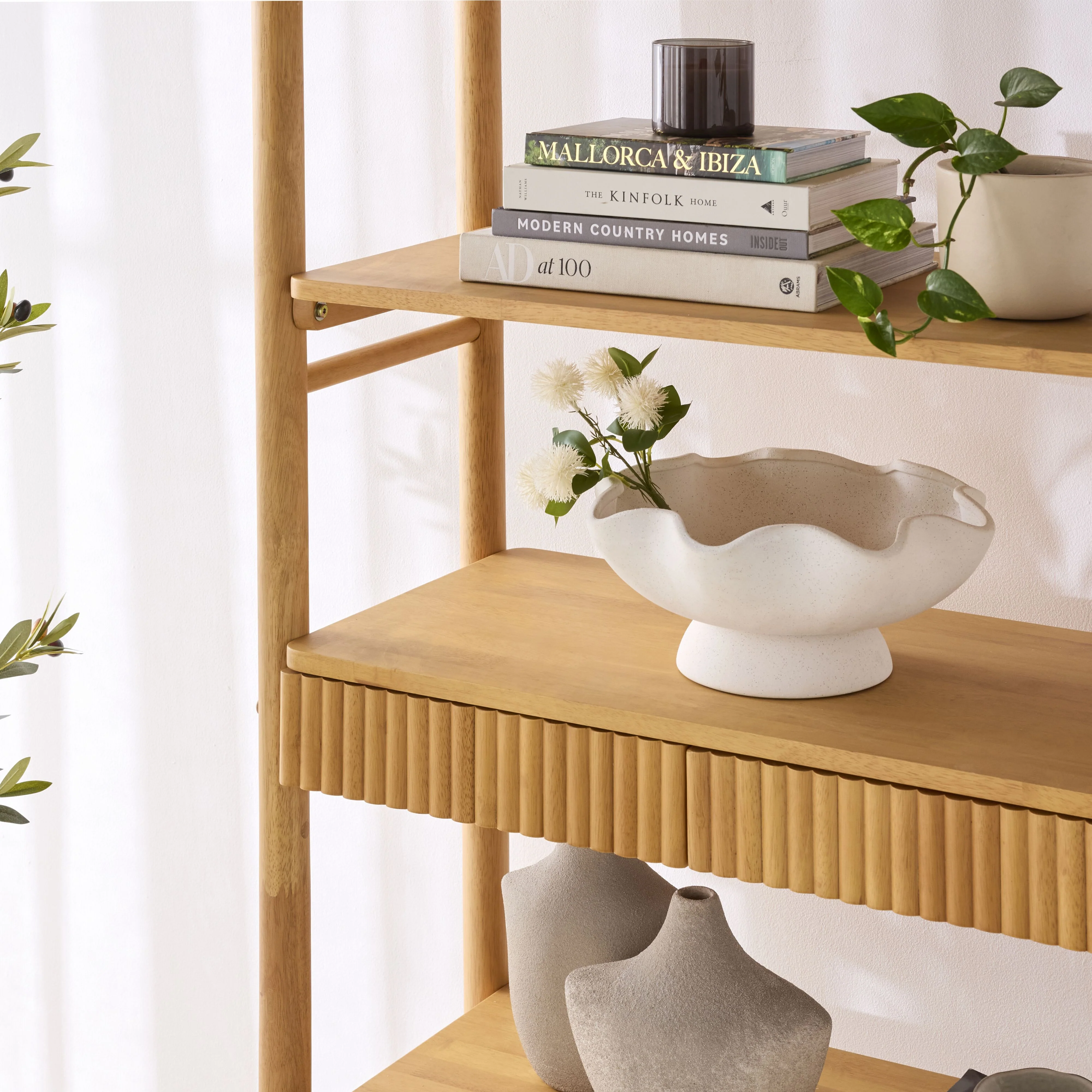 Pippa Bookshelf - Image 10