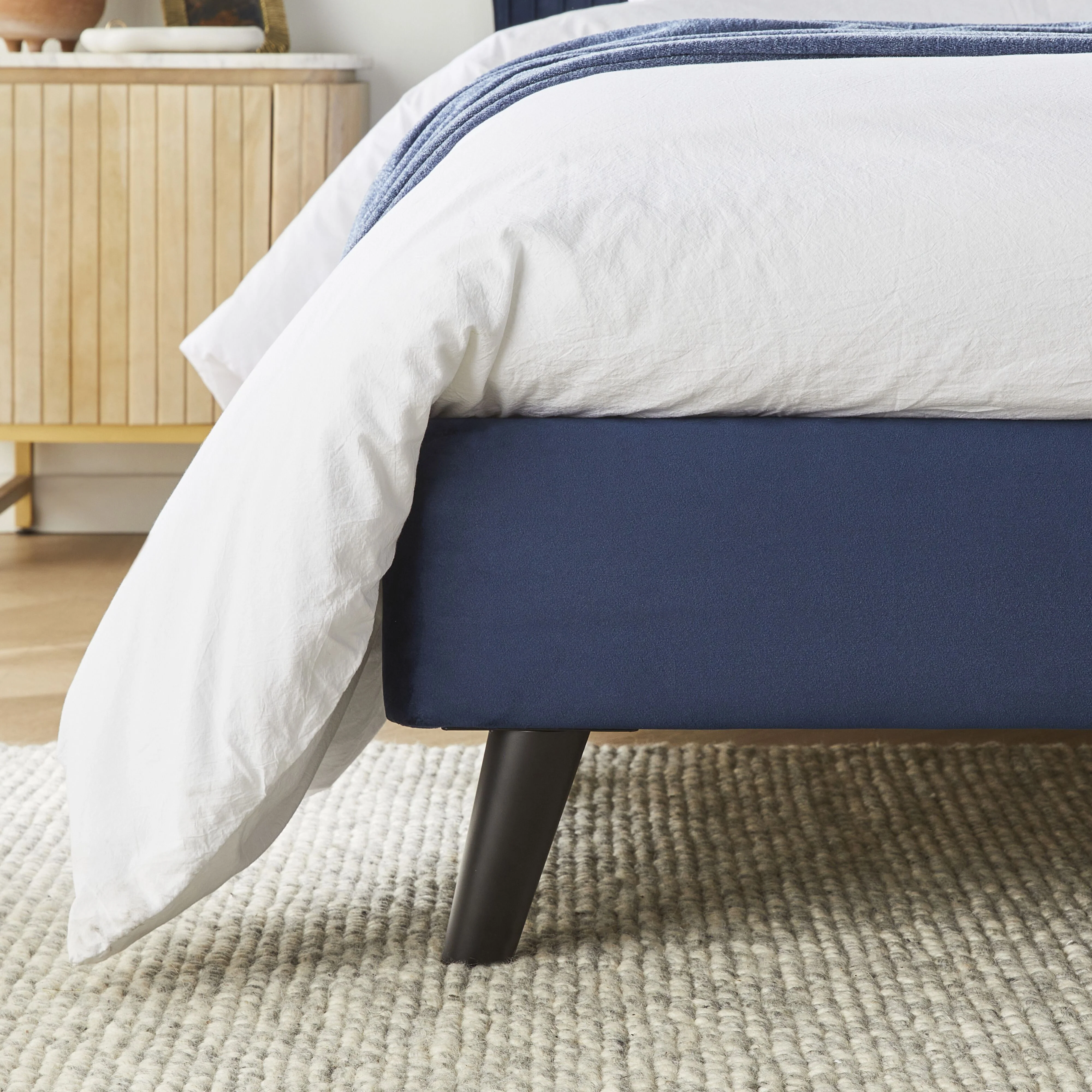 Pleat Bed Queen Midnight - Image 10