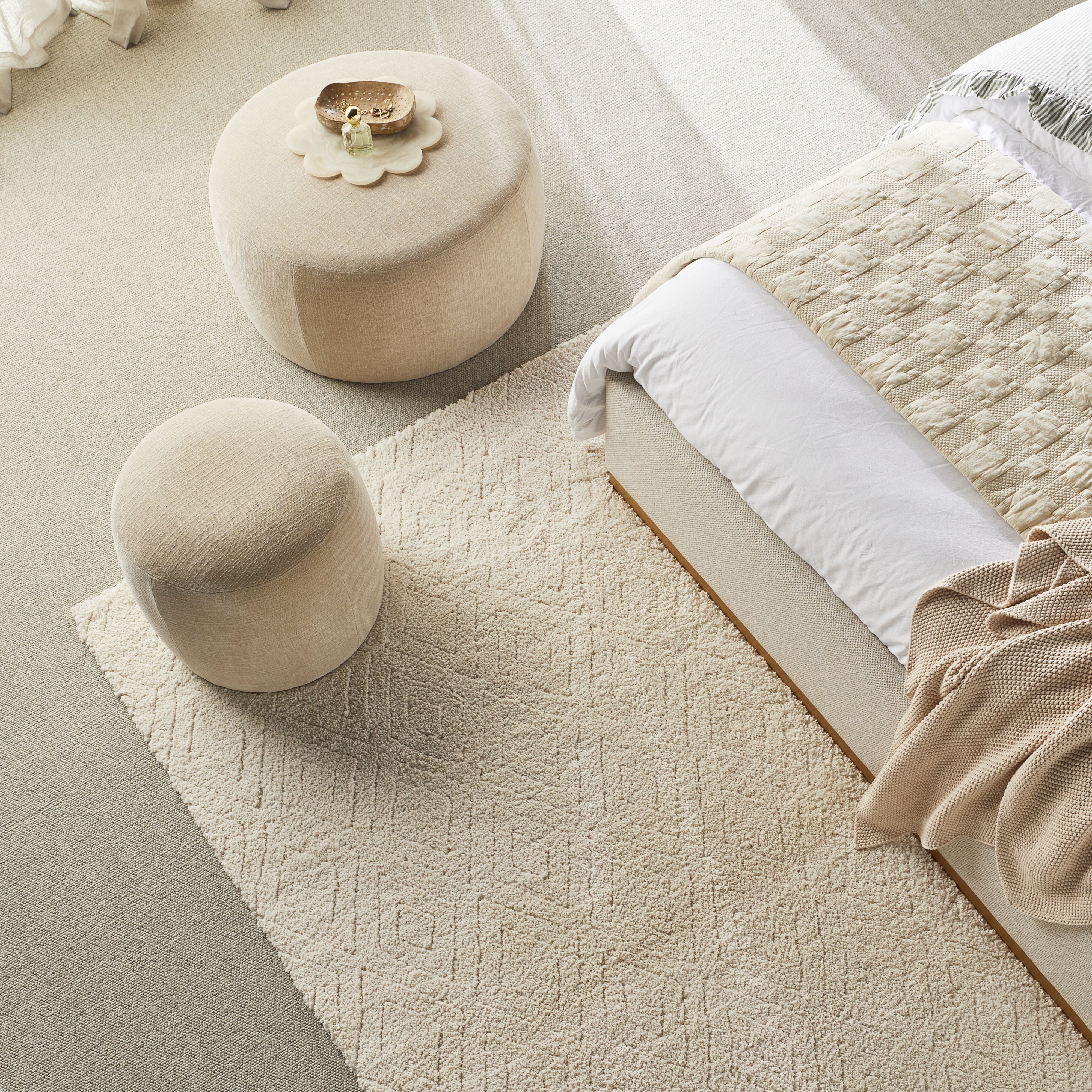 Plush Diamond Rug Cream 150x240cm - Image 5