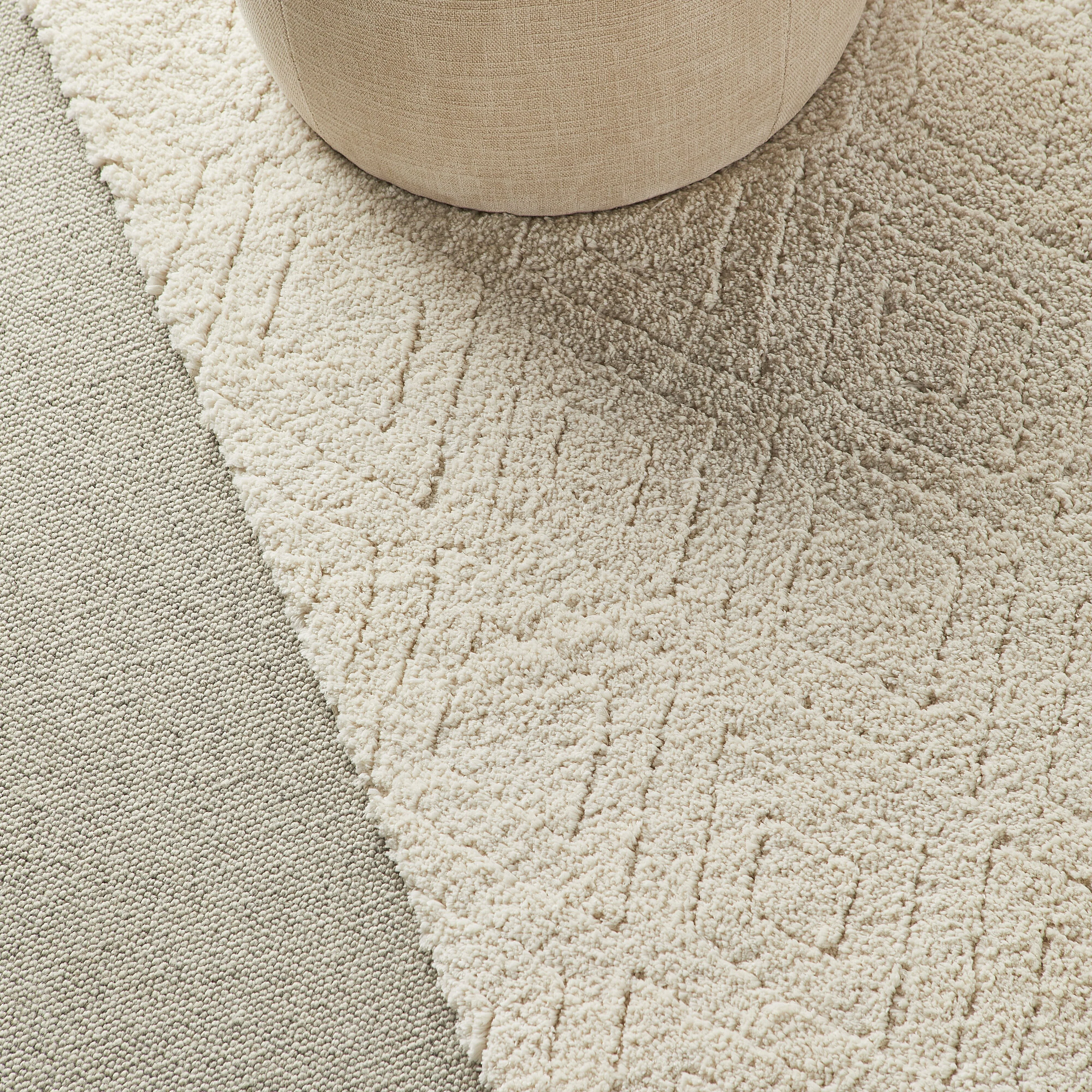 Plush Diamond Rug Cream 150x240cm - Image 6