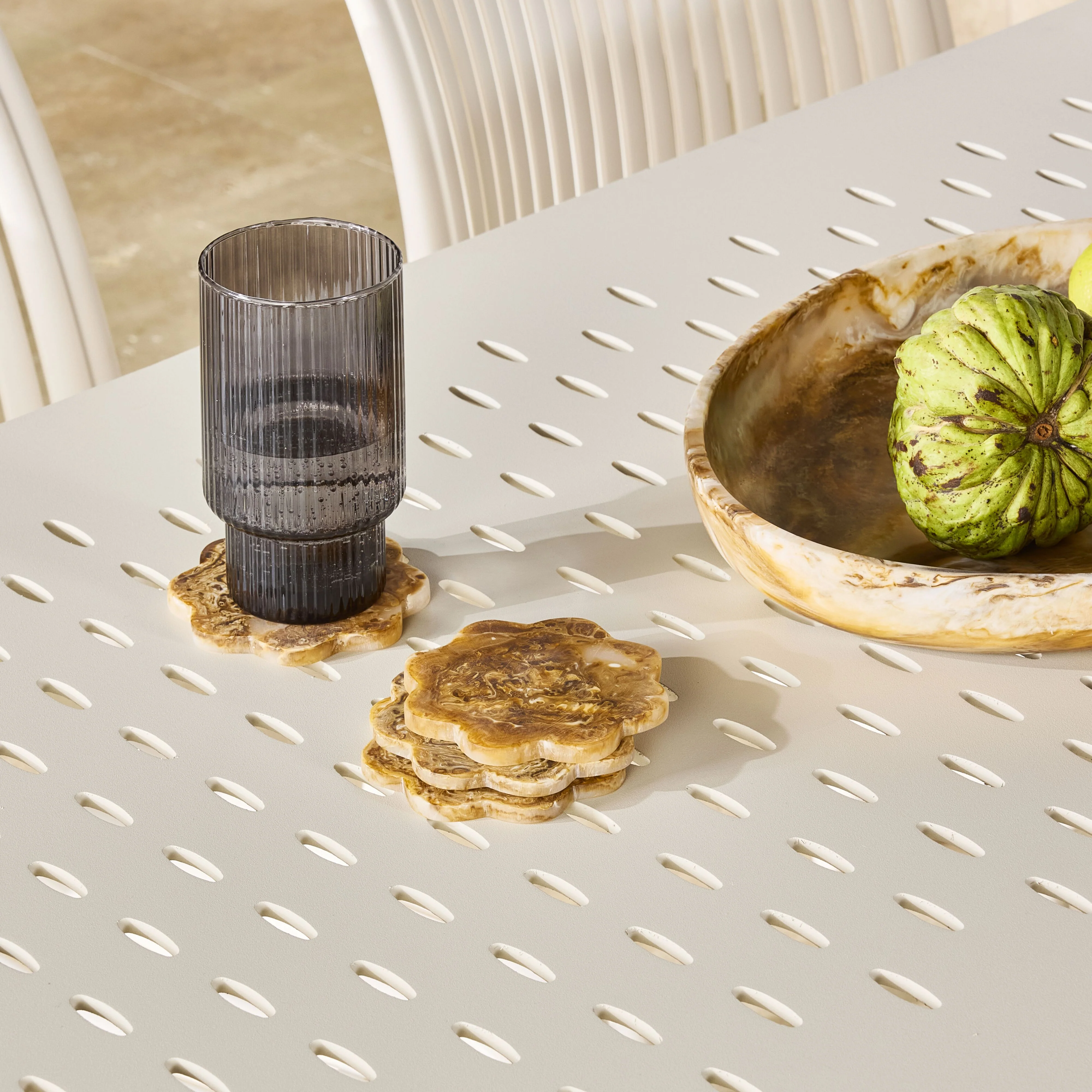 Poppi Scallop Coasters Set of 4 Tortoiseshell - Image 4