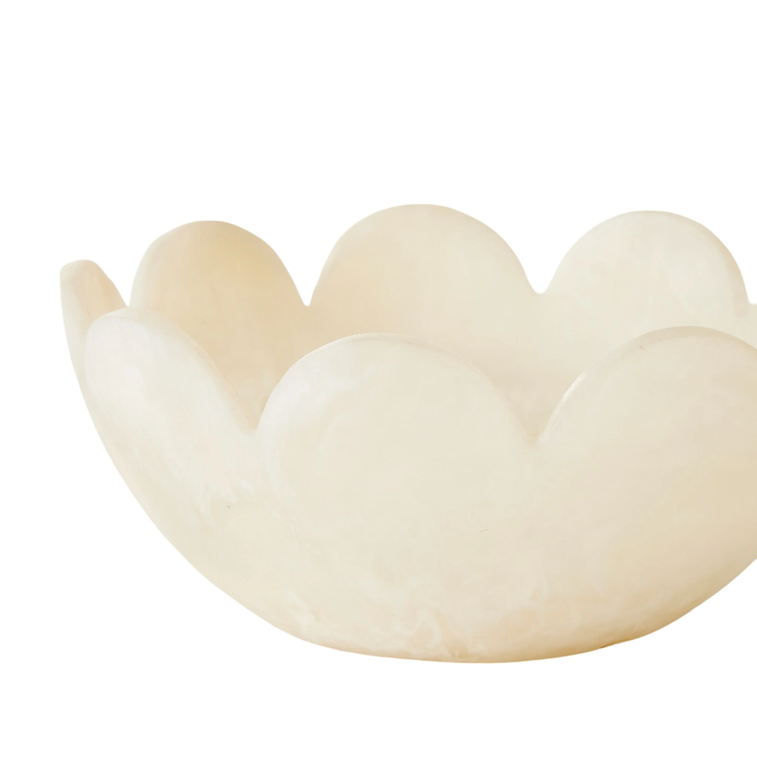 Poppi Scallop Nut Bowl Pearl - Image 4