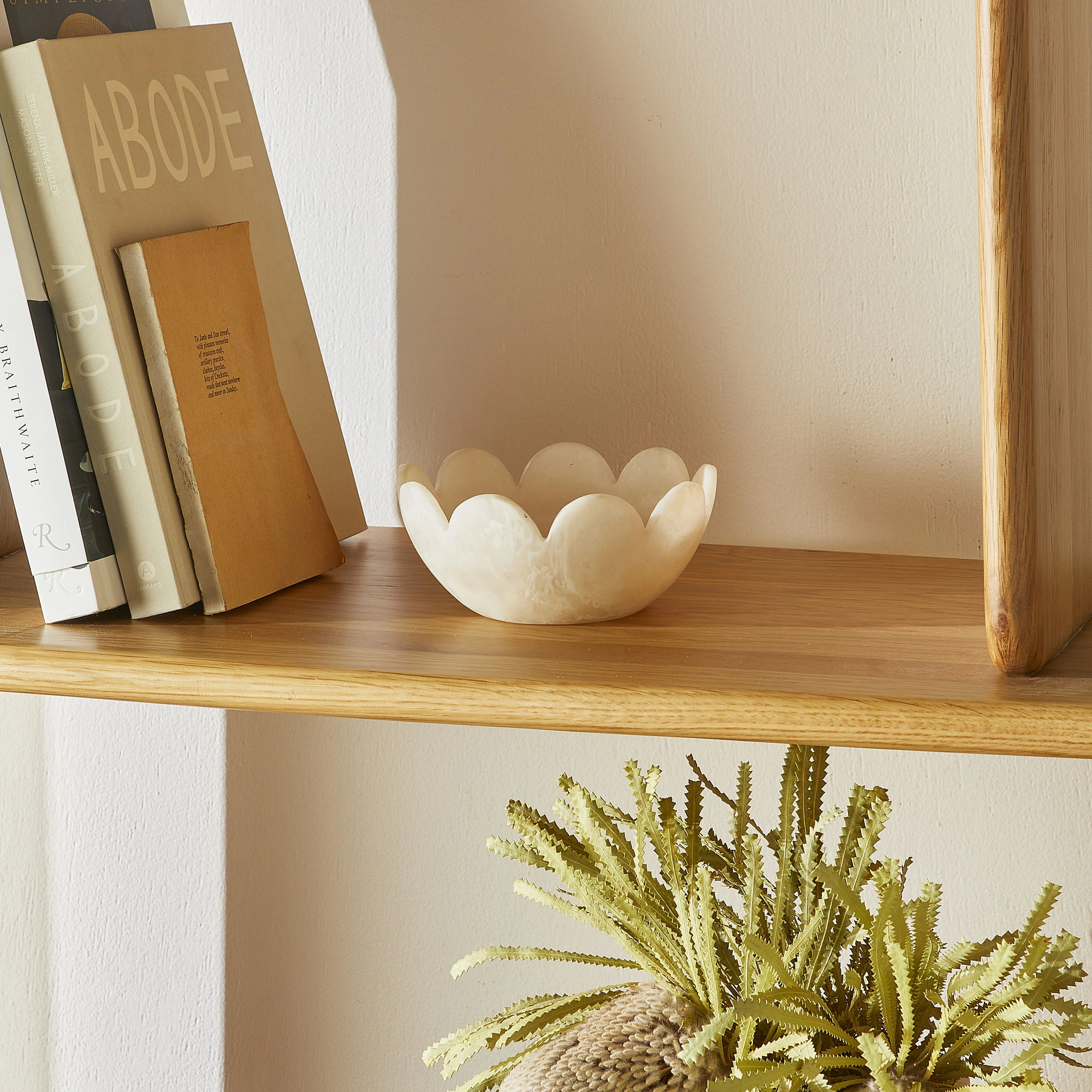 Poppi Scallop Nut Bowl Pearl - Image 8