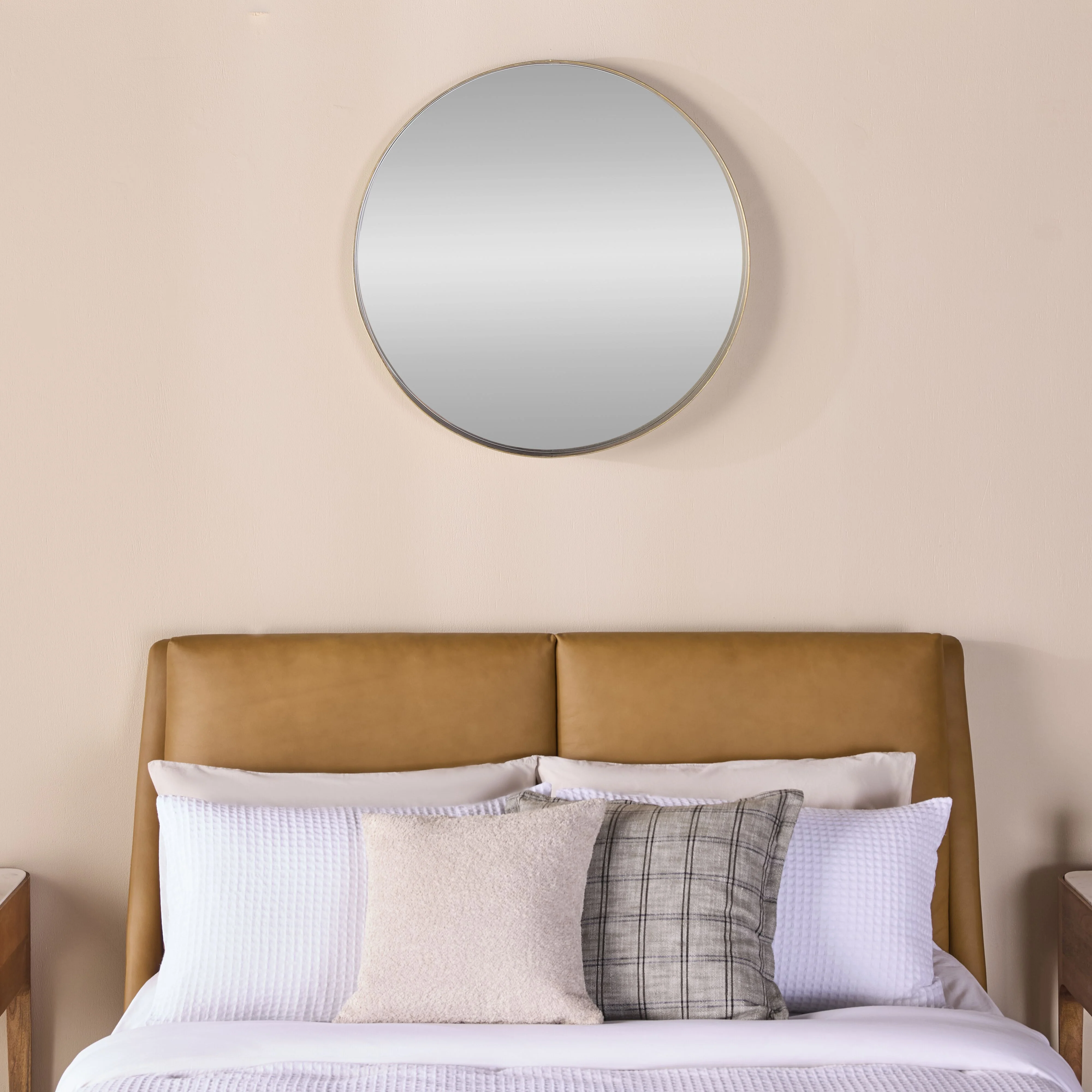 Portsea Metal Round Mirror 80cm - Image 6