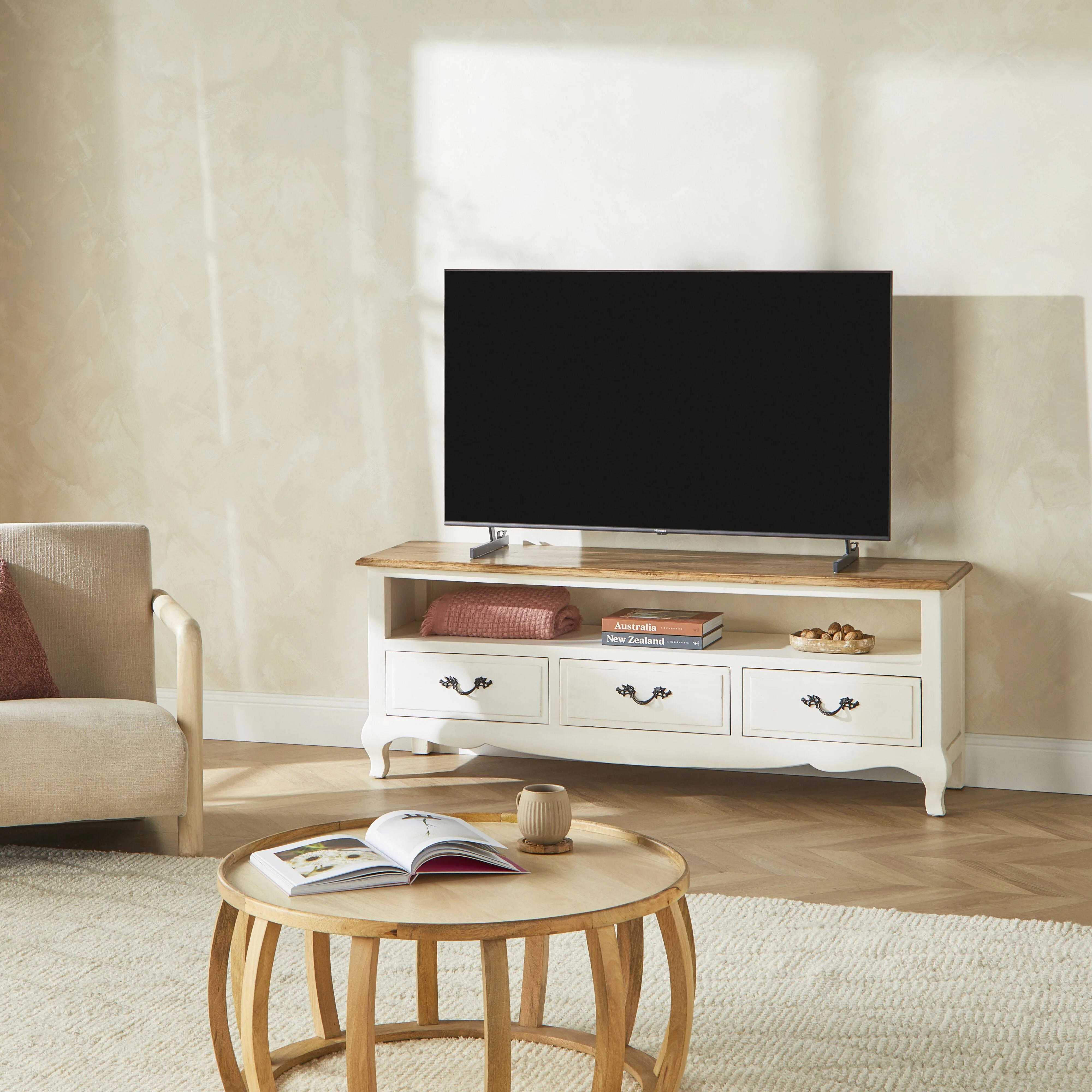 Provincial Oak 3 Drawer TV Unit Distressed White - Image 4