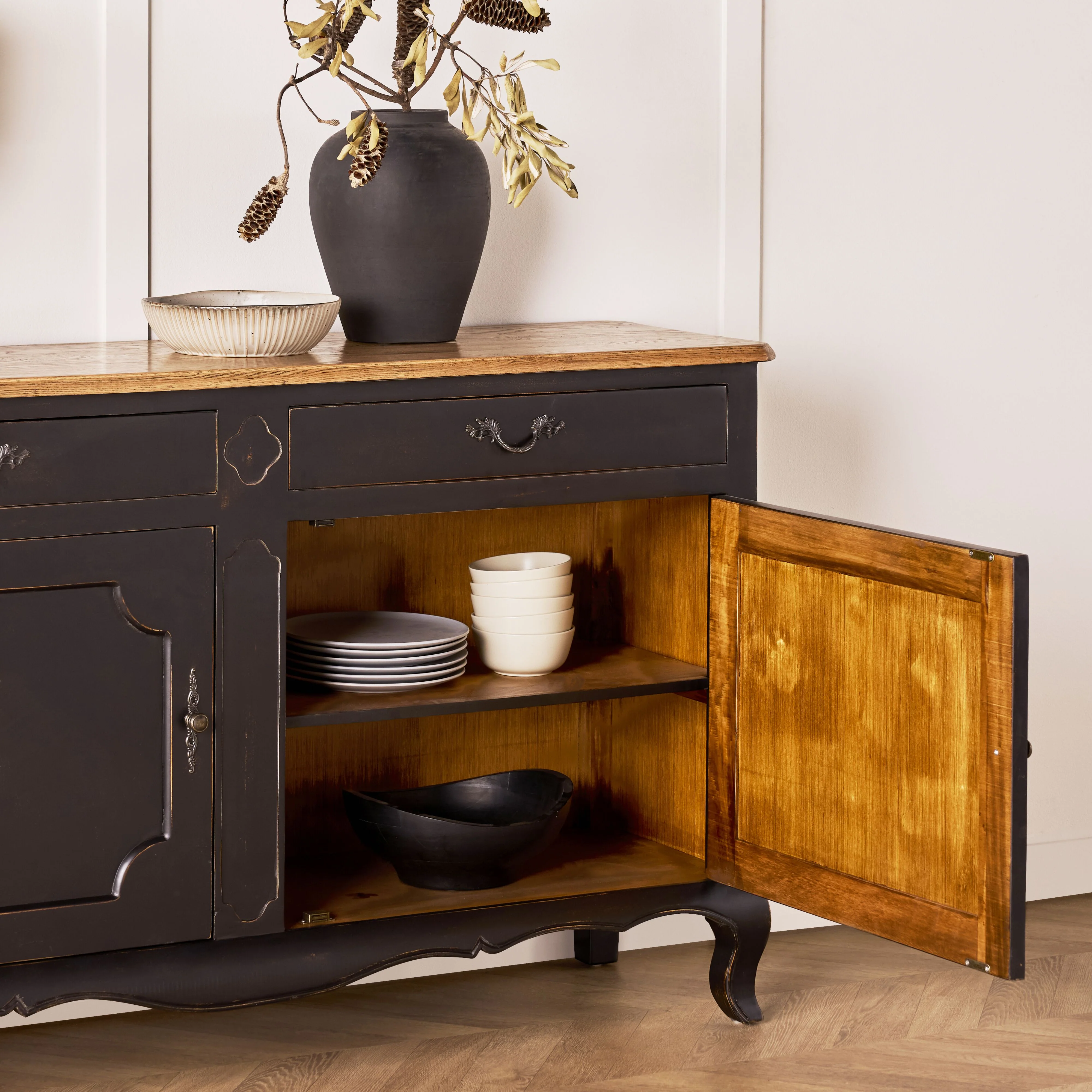 Provincial Oak Sideboard Black - Image 11