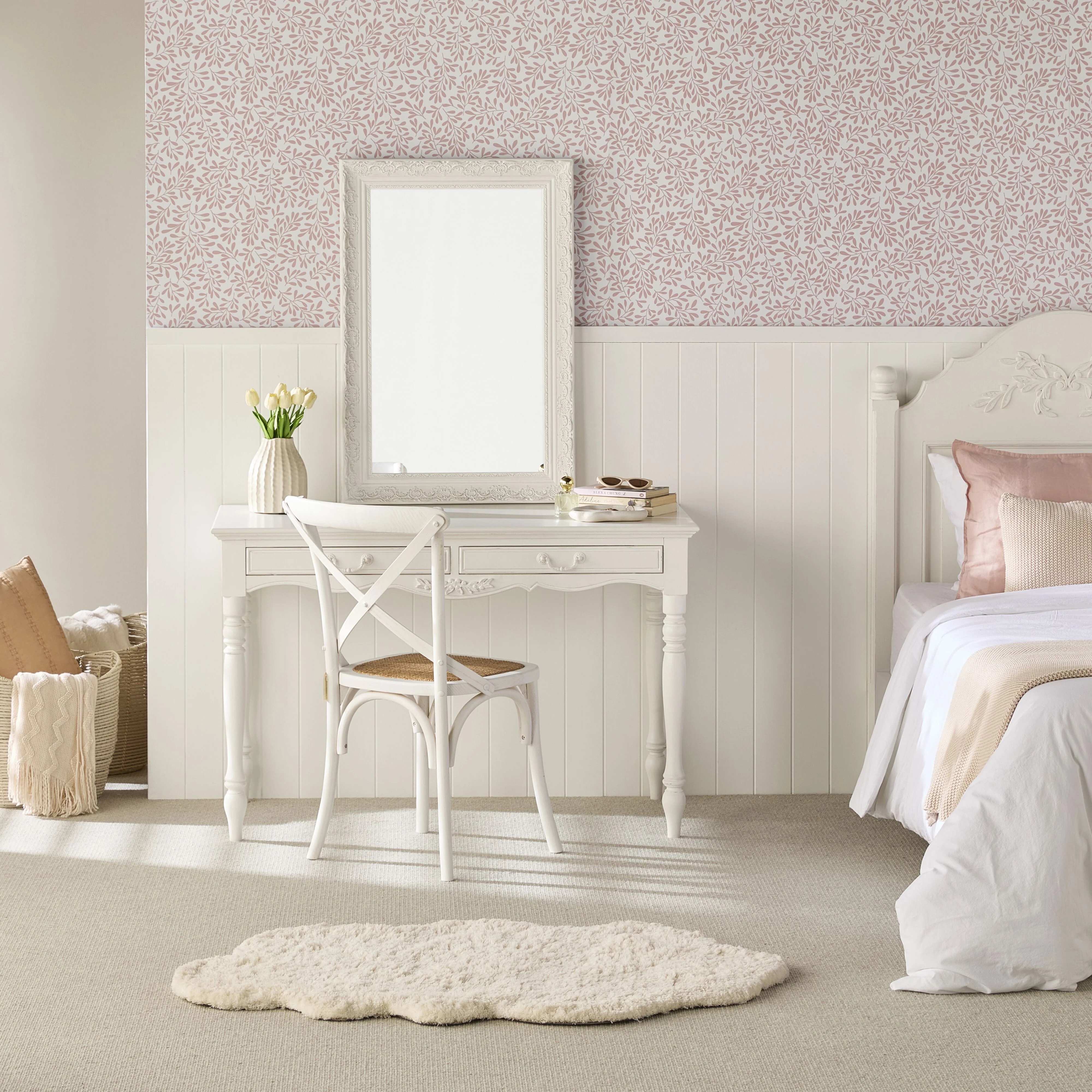 Quincy Antique White Mirror 90x60cm - Image 5