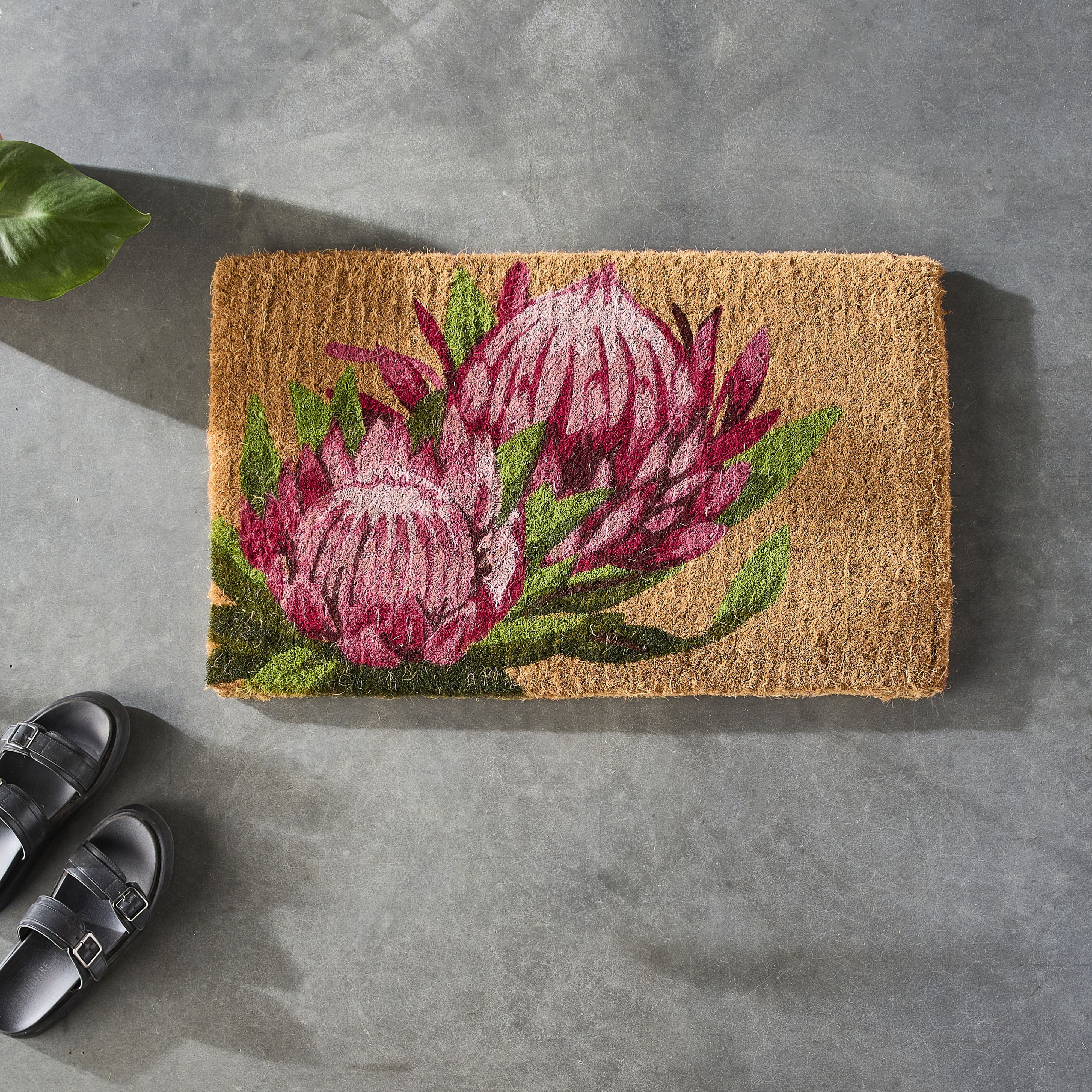 Raspberry Protea Coir Doormat 75x45cm - Image 3