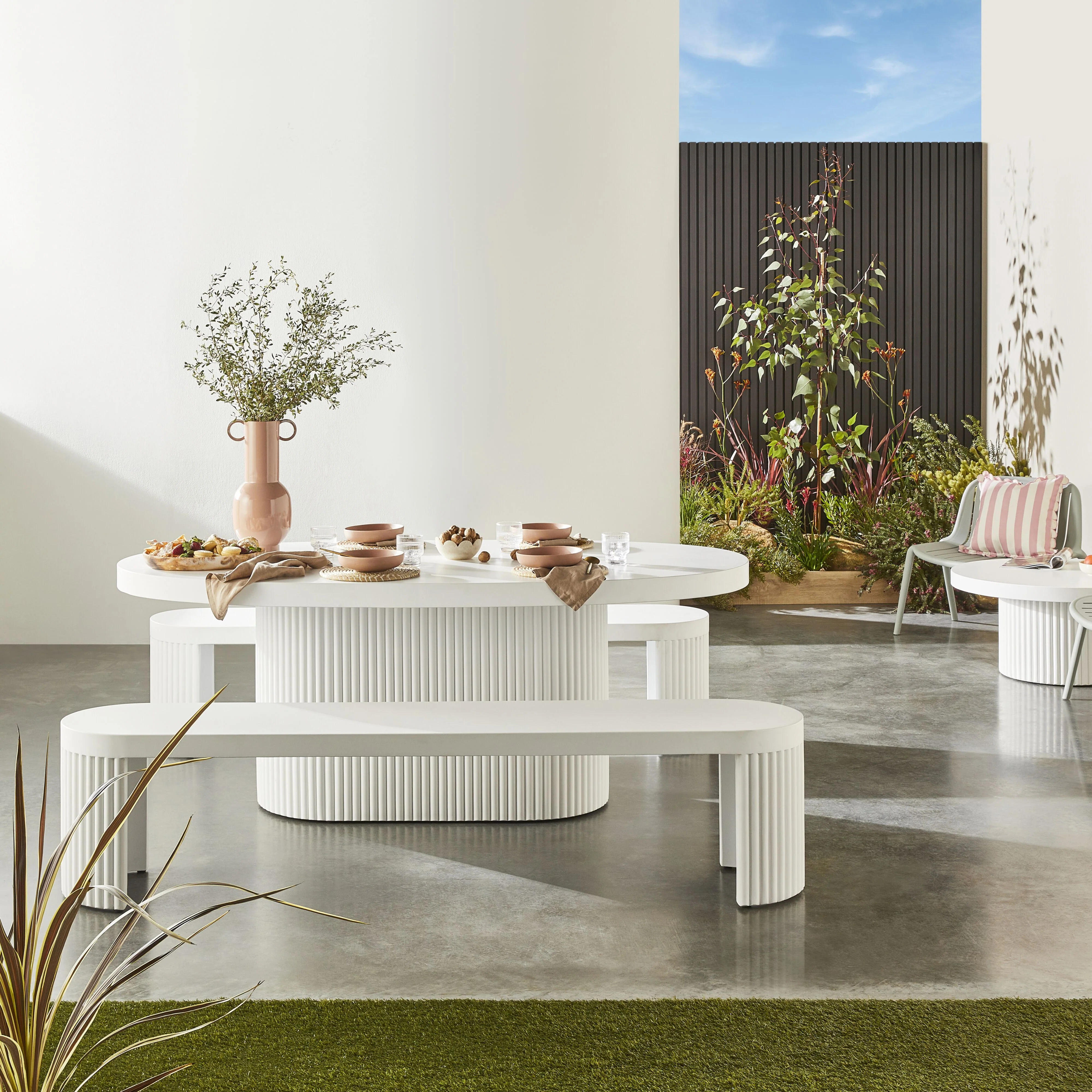 Ripple Curved Outdoor Dining Bench - Image 10