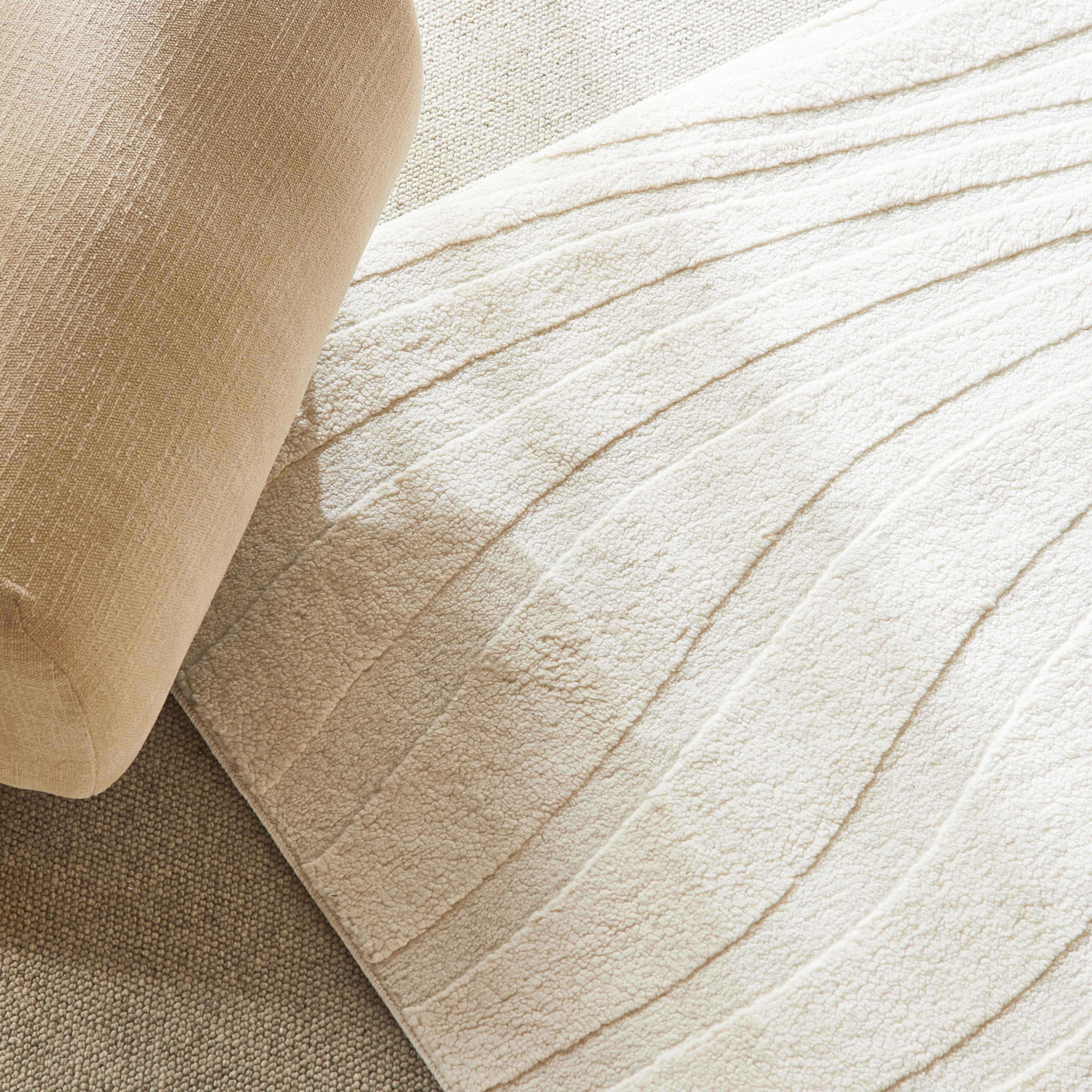 Ripple Hi Lo Rug White Sand 150x240cm - Image 5