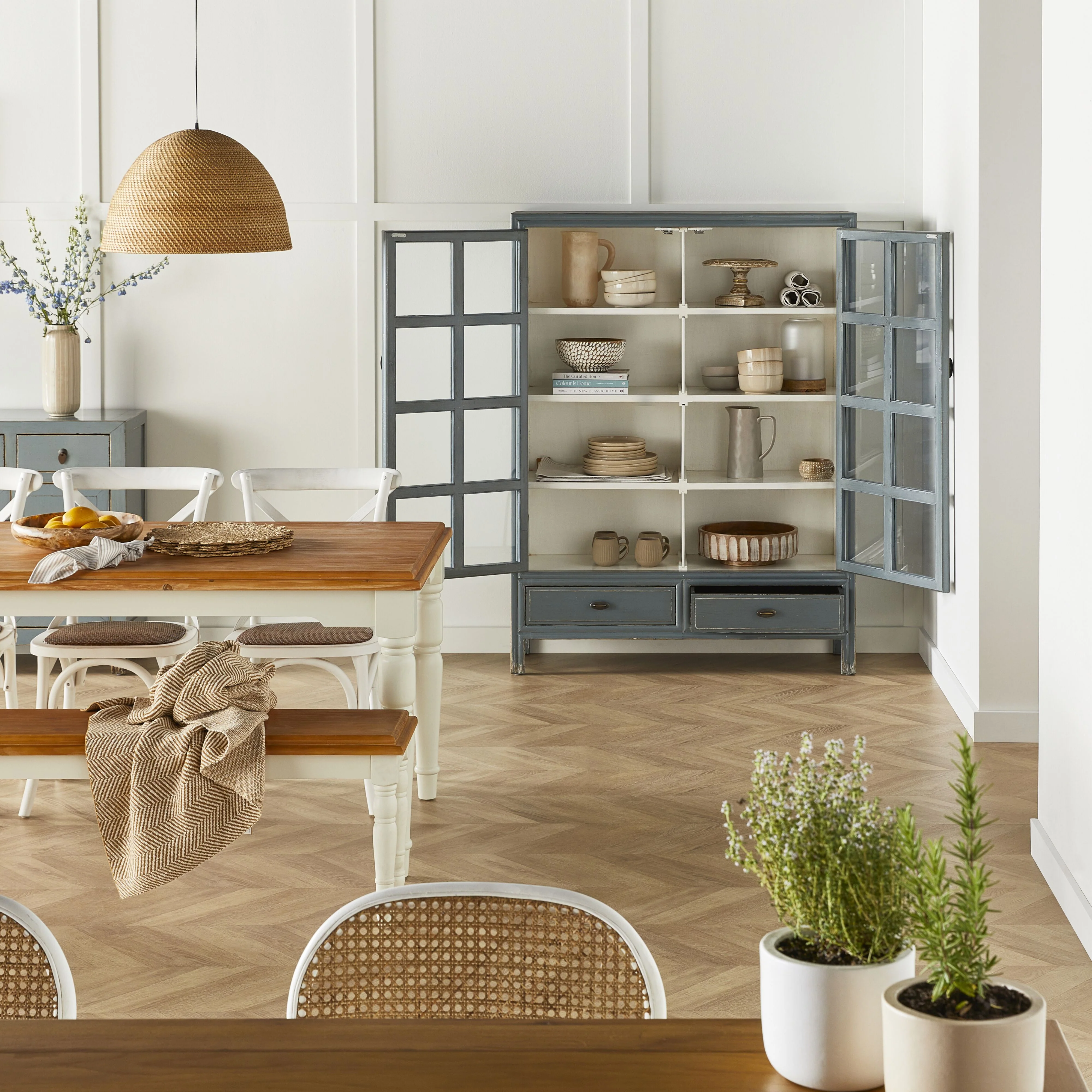 Sansha 2 Door & 2 Drawer Display Cabinet Dove Grey & White - Image 9