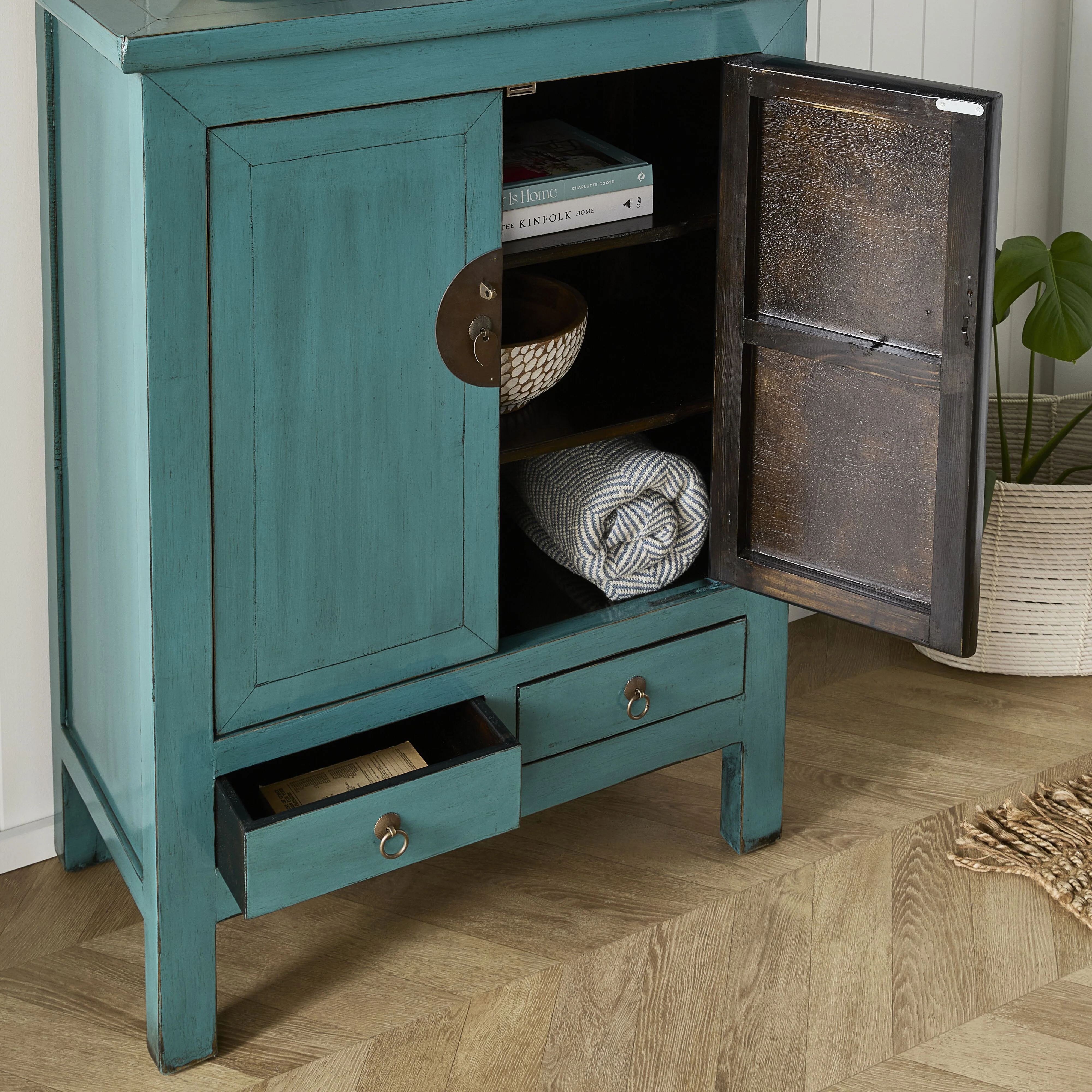 Sansha 2 Door & 2 Drawer Sideboard Turquoise - Image 12
