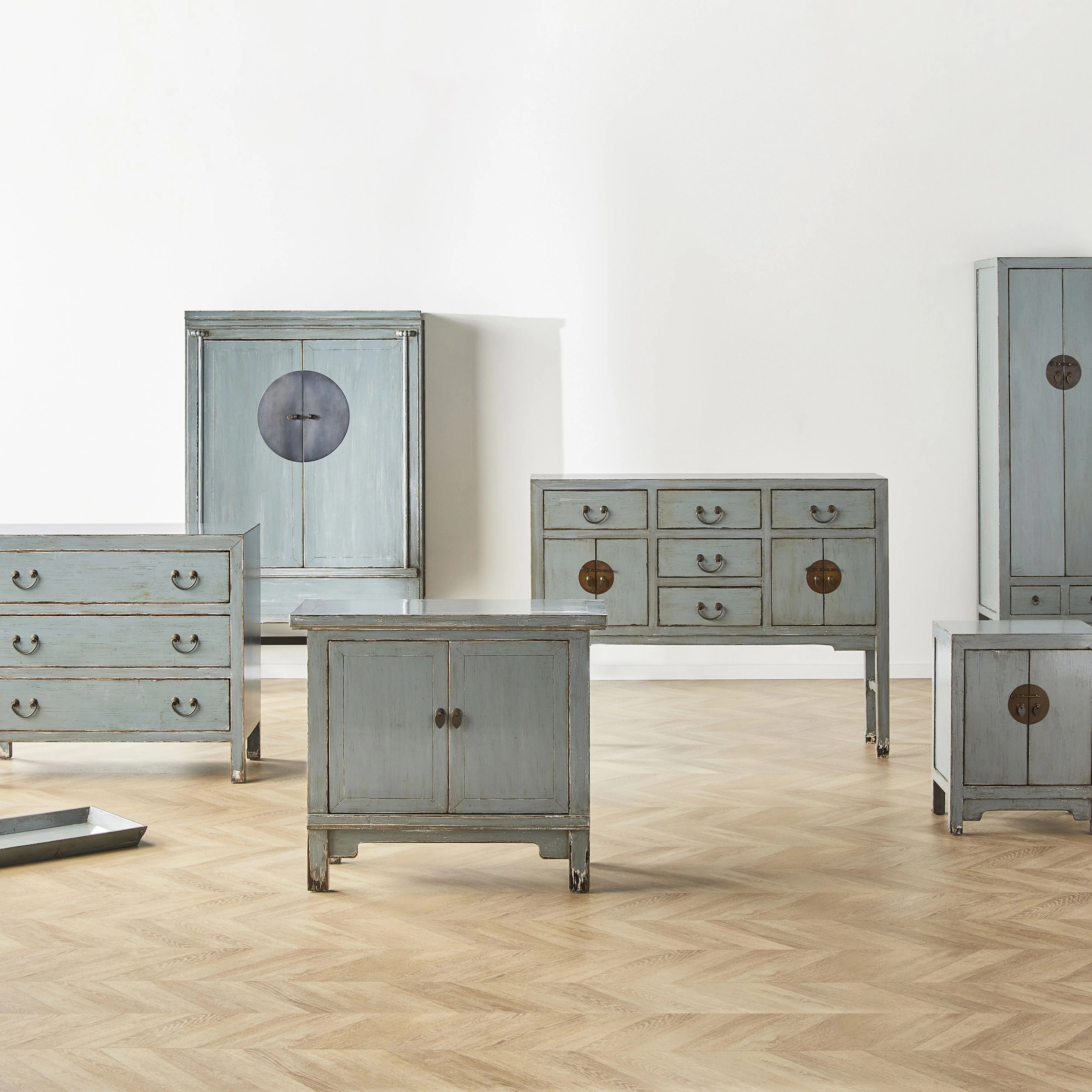 Sansha Console 5 Drawer 4 Door Dove Grey - Image 9