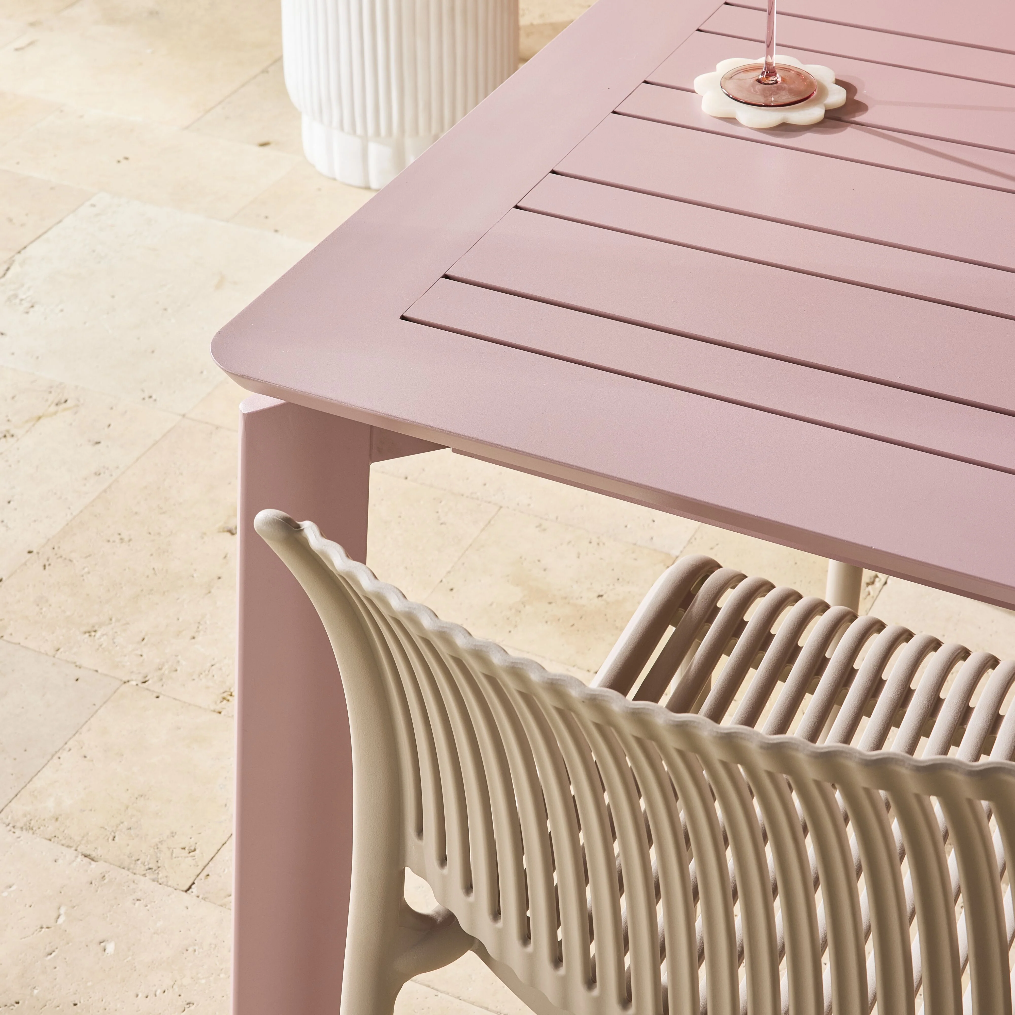 Santana Aluminium Extension Table Rose Pink 200/300cm - Image 16