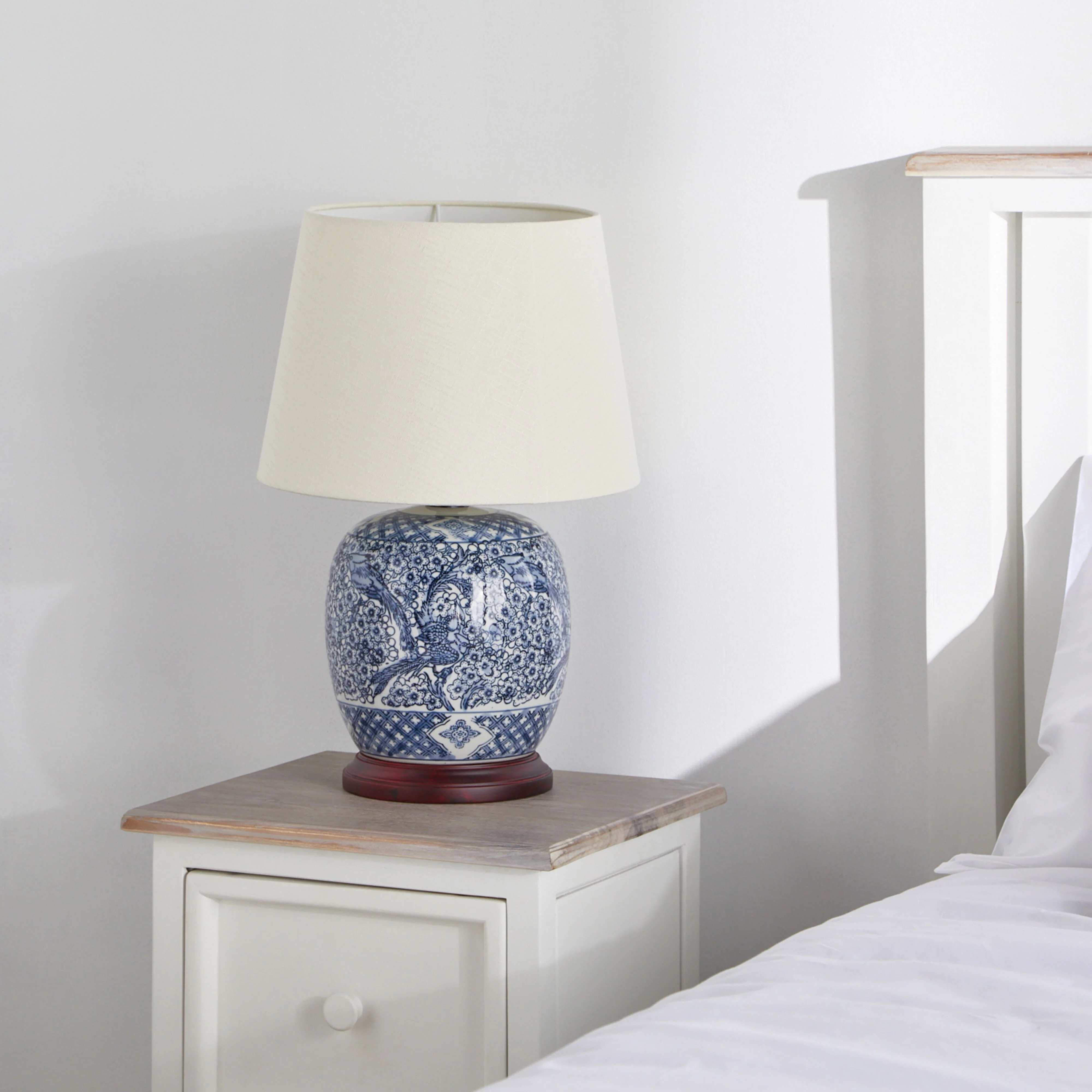 Serenity Ceramic Jar Table Lamp 50cm - Image 5