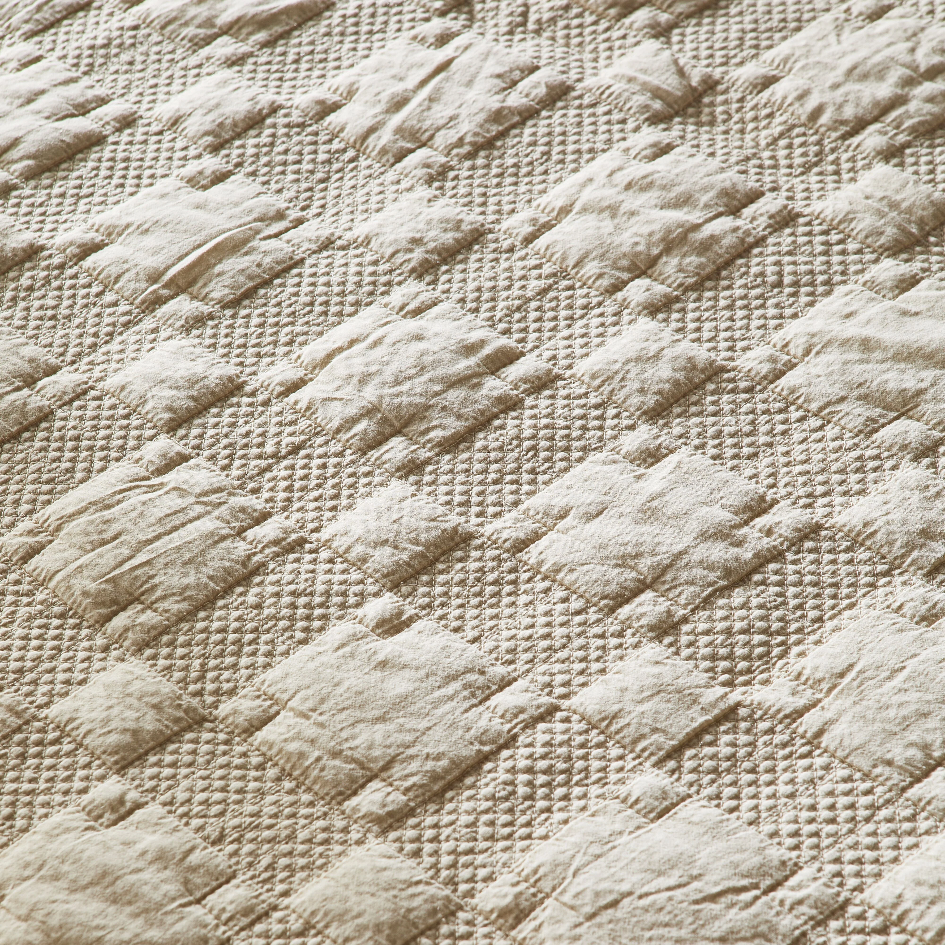 Soho Soft Washed Voile Quilted Coverlet Sand 220x240cm - Image 5