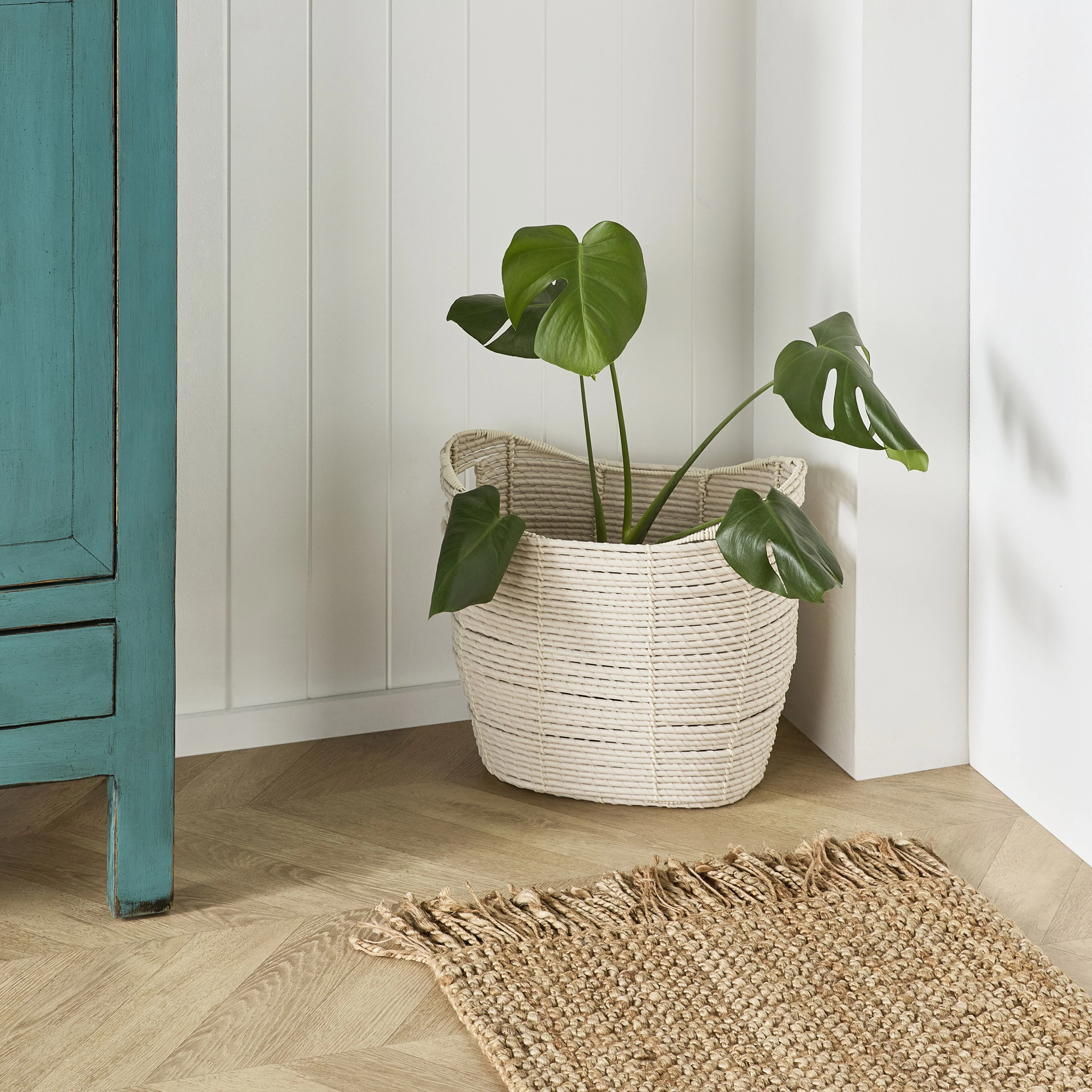 Solana Small Boat Basket - Image 5
