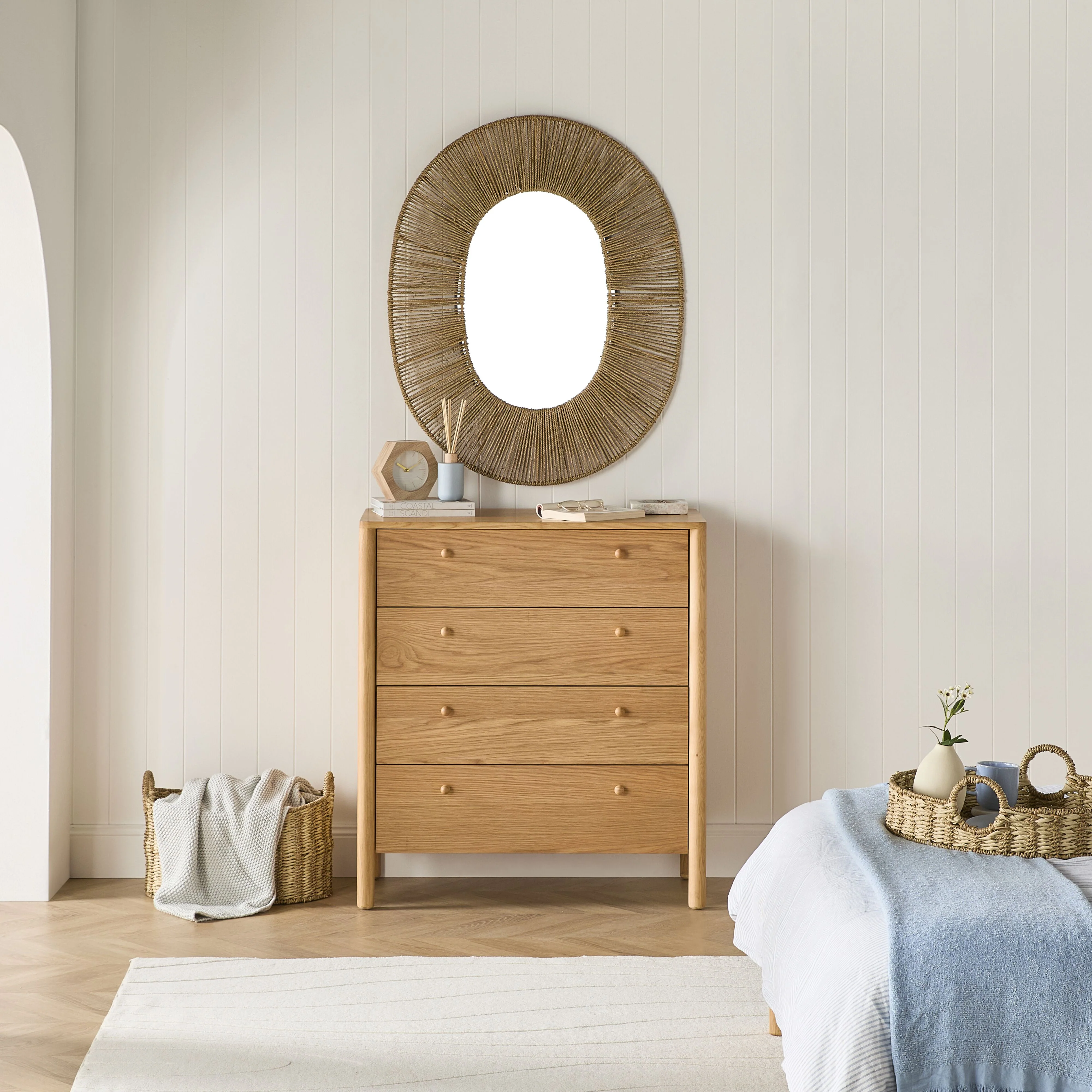 Spintara 4 Drawer Chest Light Oak - Image 8