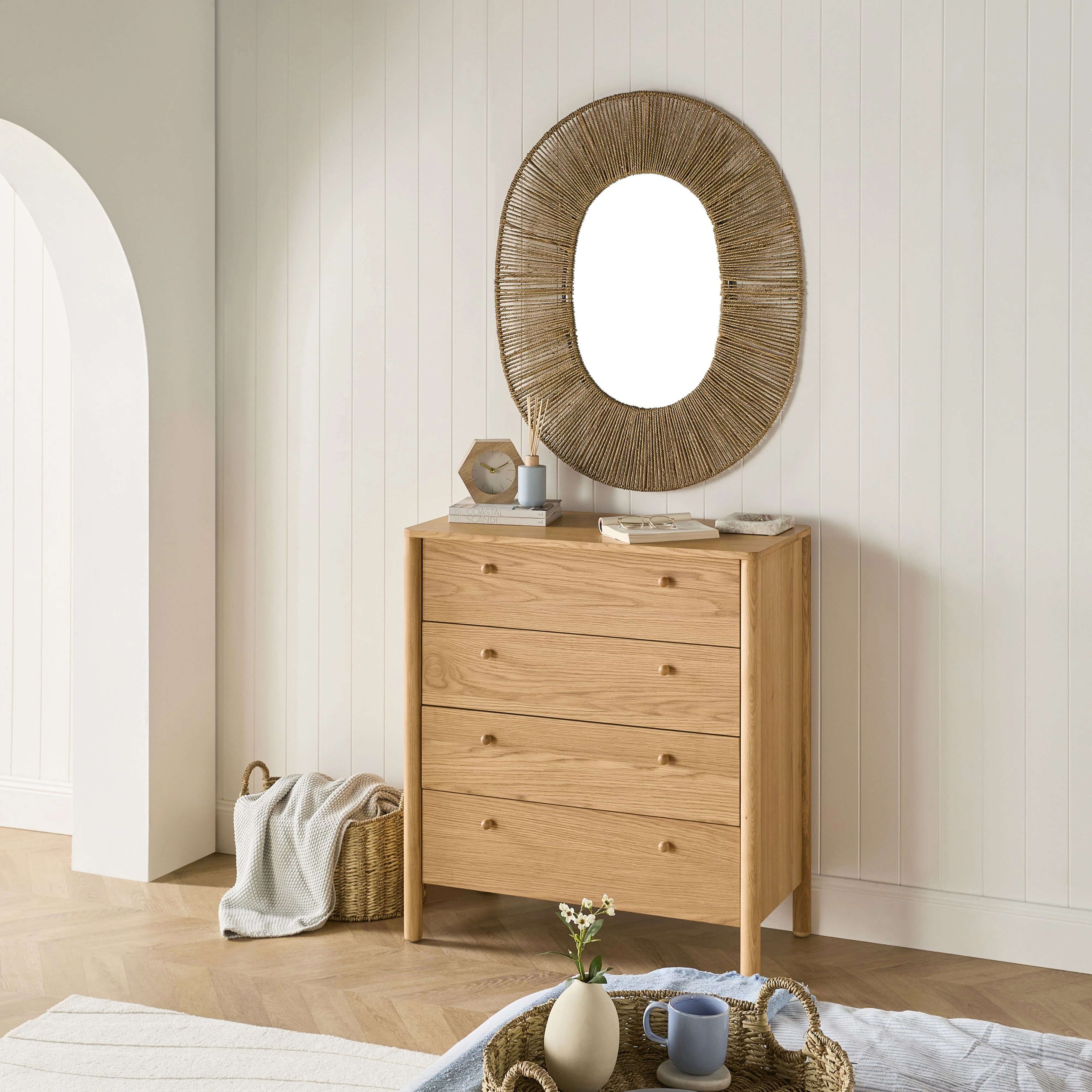 Spintara 4 Drawer Chest Light Oak - Image 9