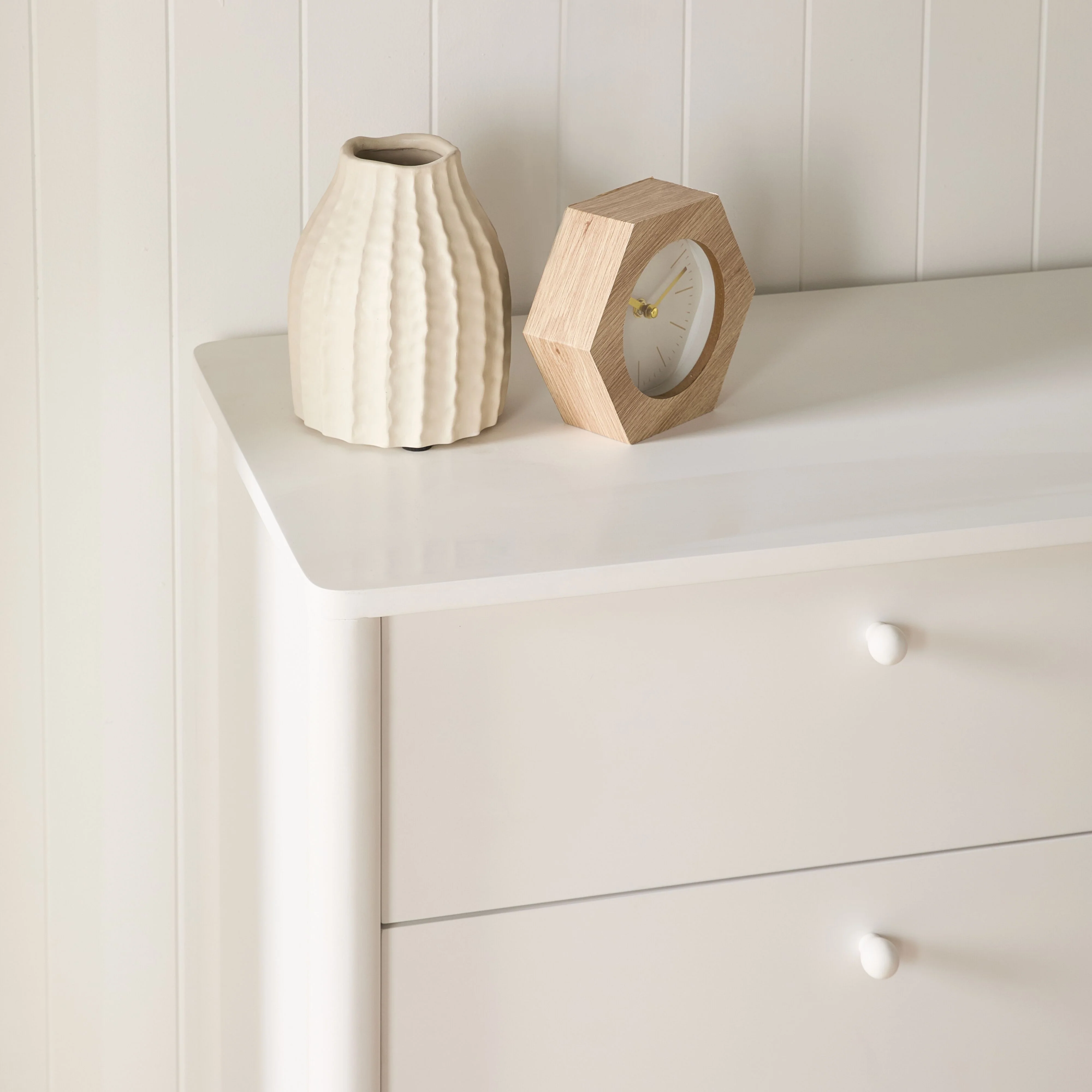 Spintara 6 Drawer Low Chest White - Image 9