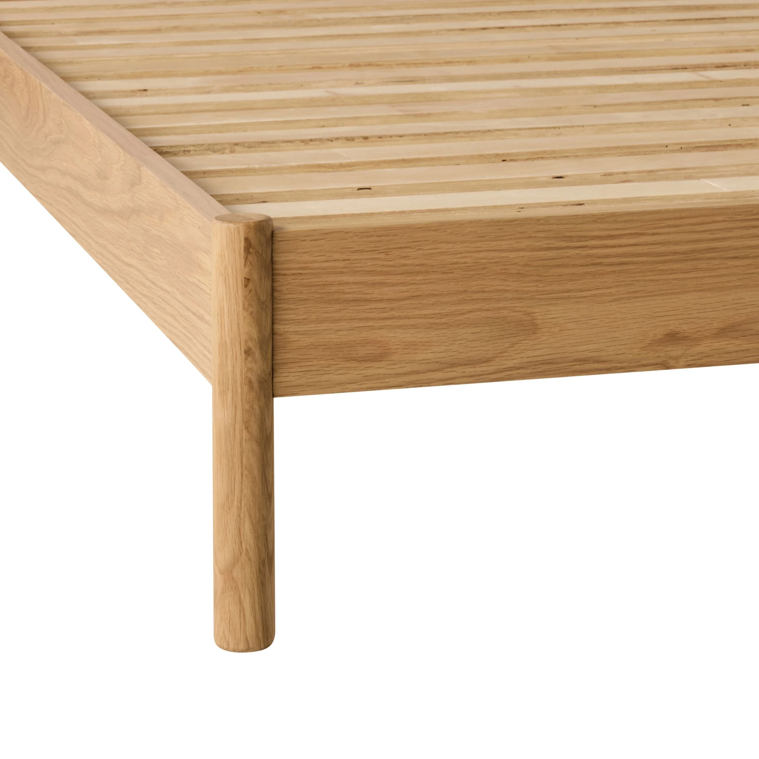 Spintara Queen Bed Light Oak - Image 5