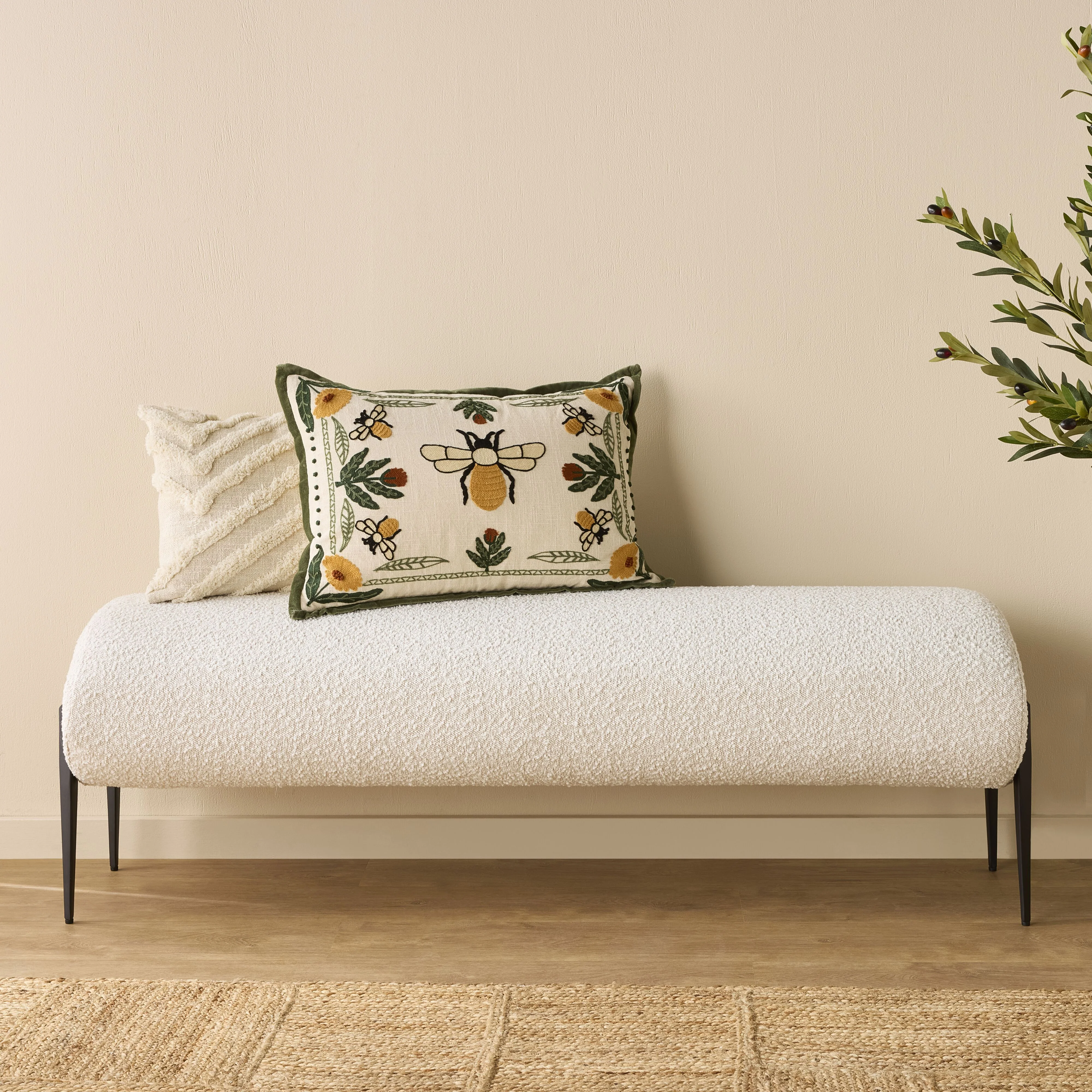 Stitch Bee Bloom Cushion 40x60cm - Image 4