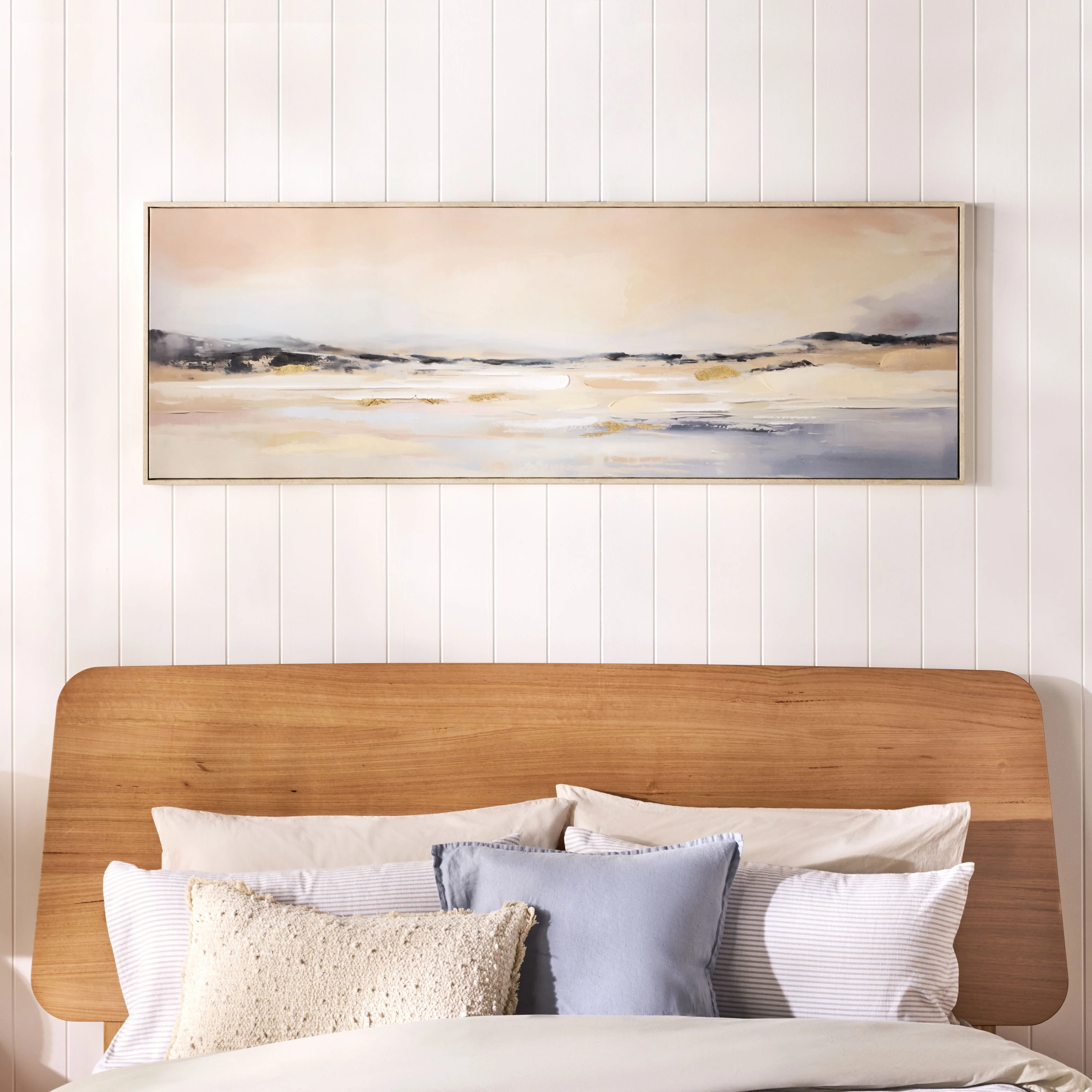 Summer Ocean Framed Canvas Print 152.5x52.5cm - Image 4