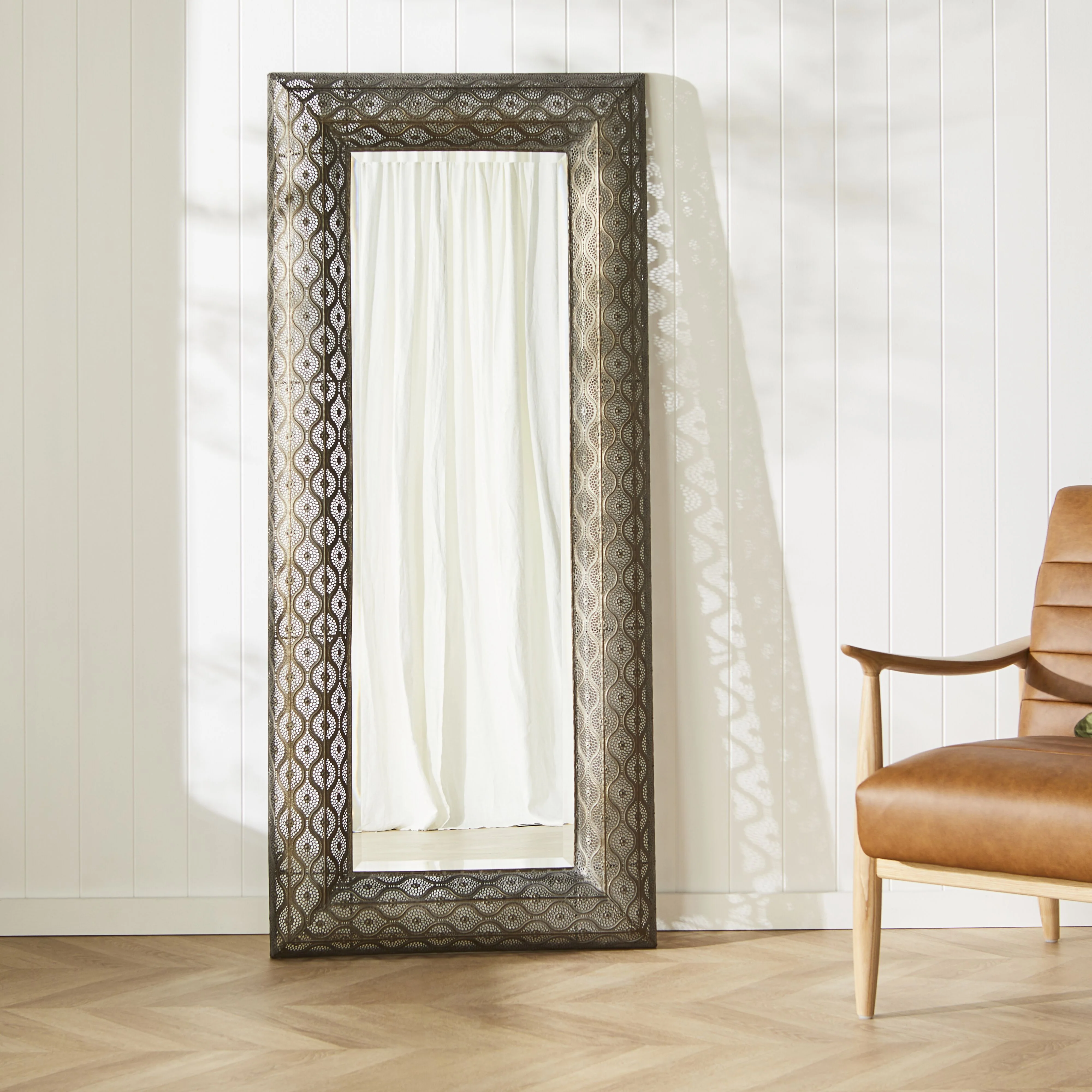 Surat Metal Mirror 160x70cm - Image 3