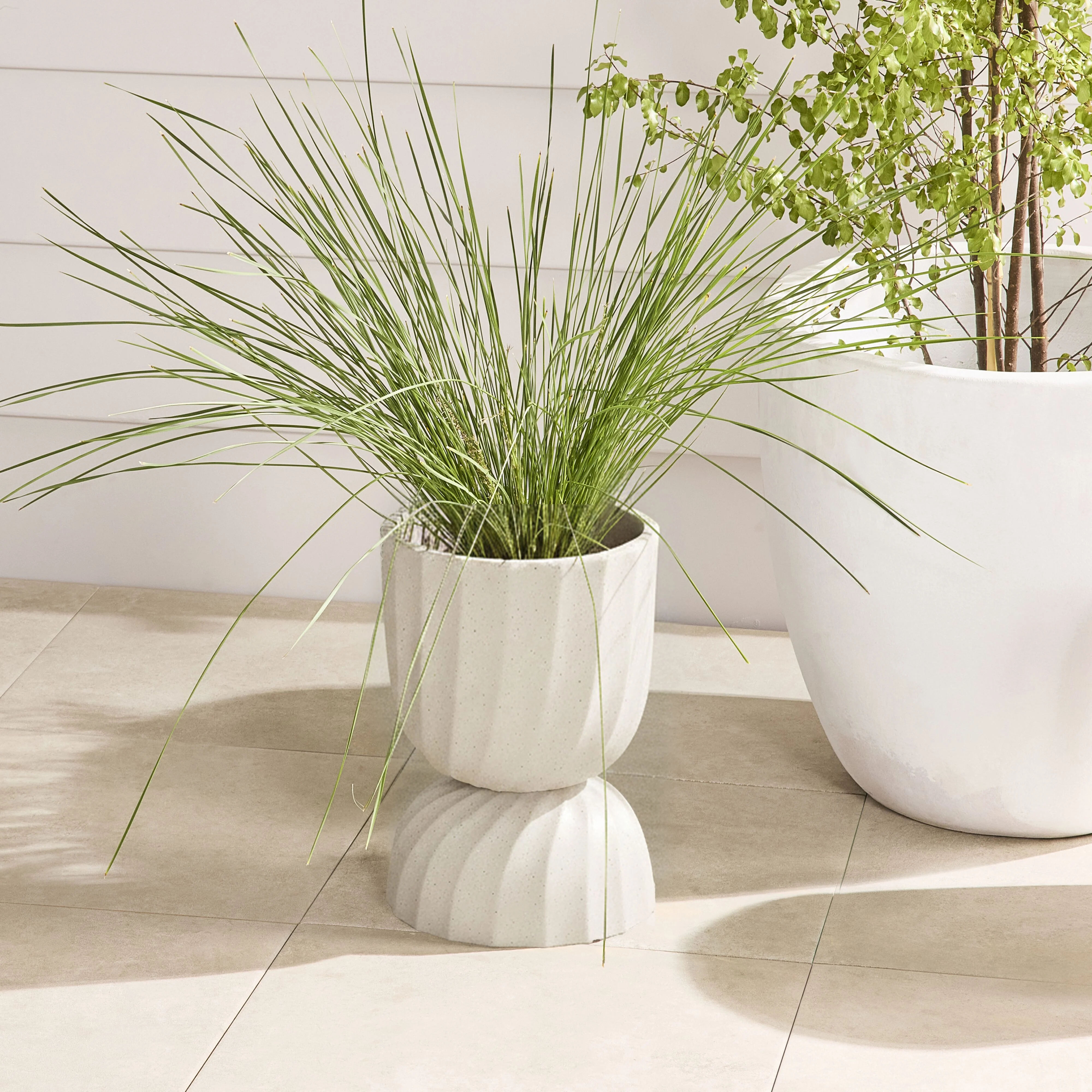 Twist Pedestal Planter White 50cm - Image 5