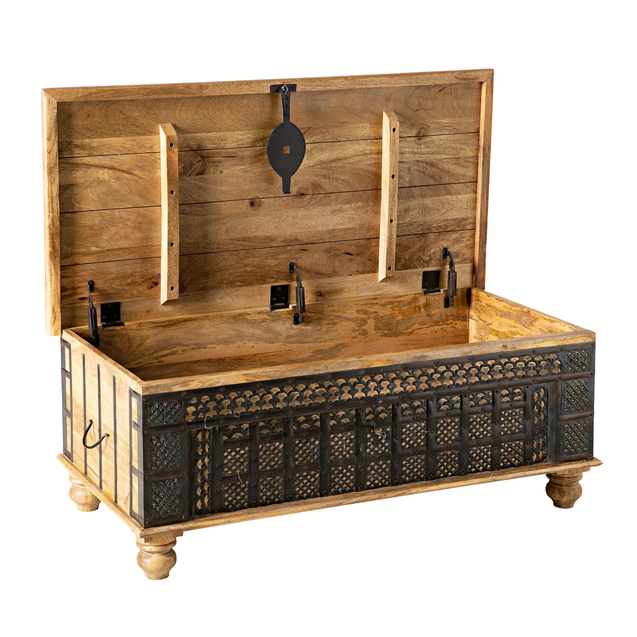 Vintage Trunk / Coffee Table Black - Image 4