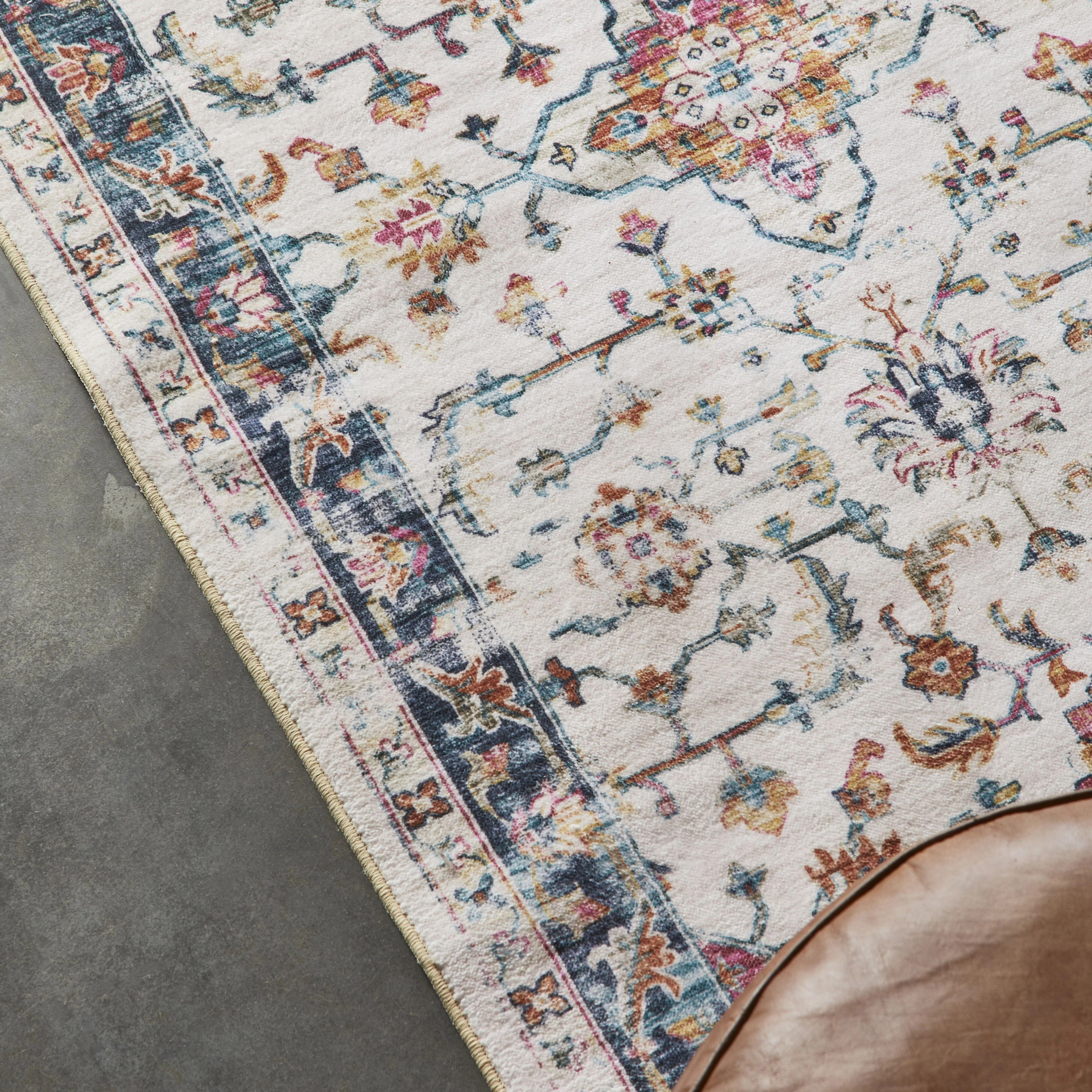 Vivid Empress Washable Rug 240x300cm - Image 5