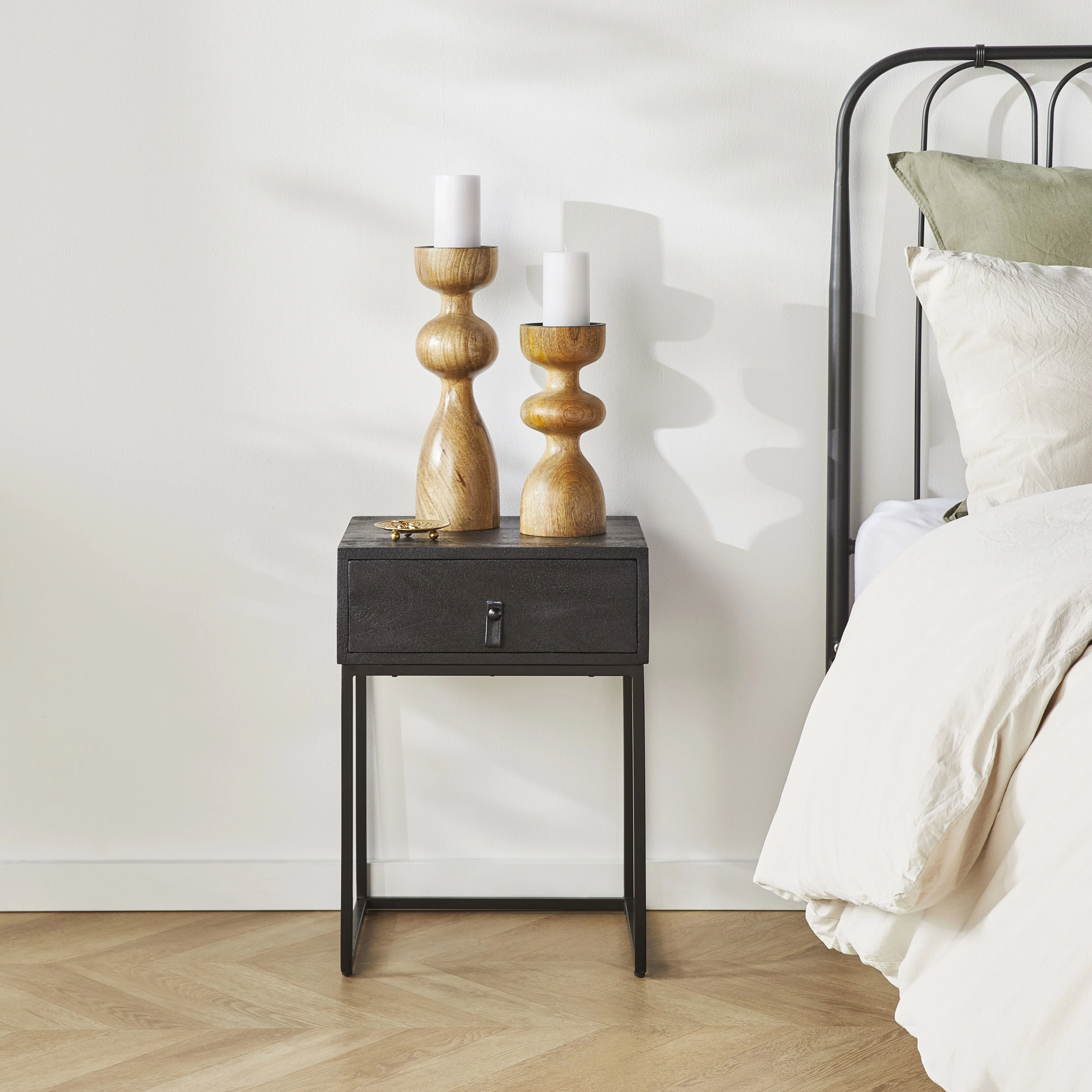 Willa 1 Drawer Bedside Table Black - Image 9