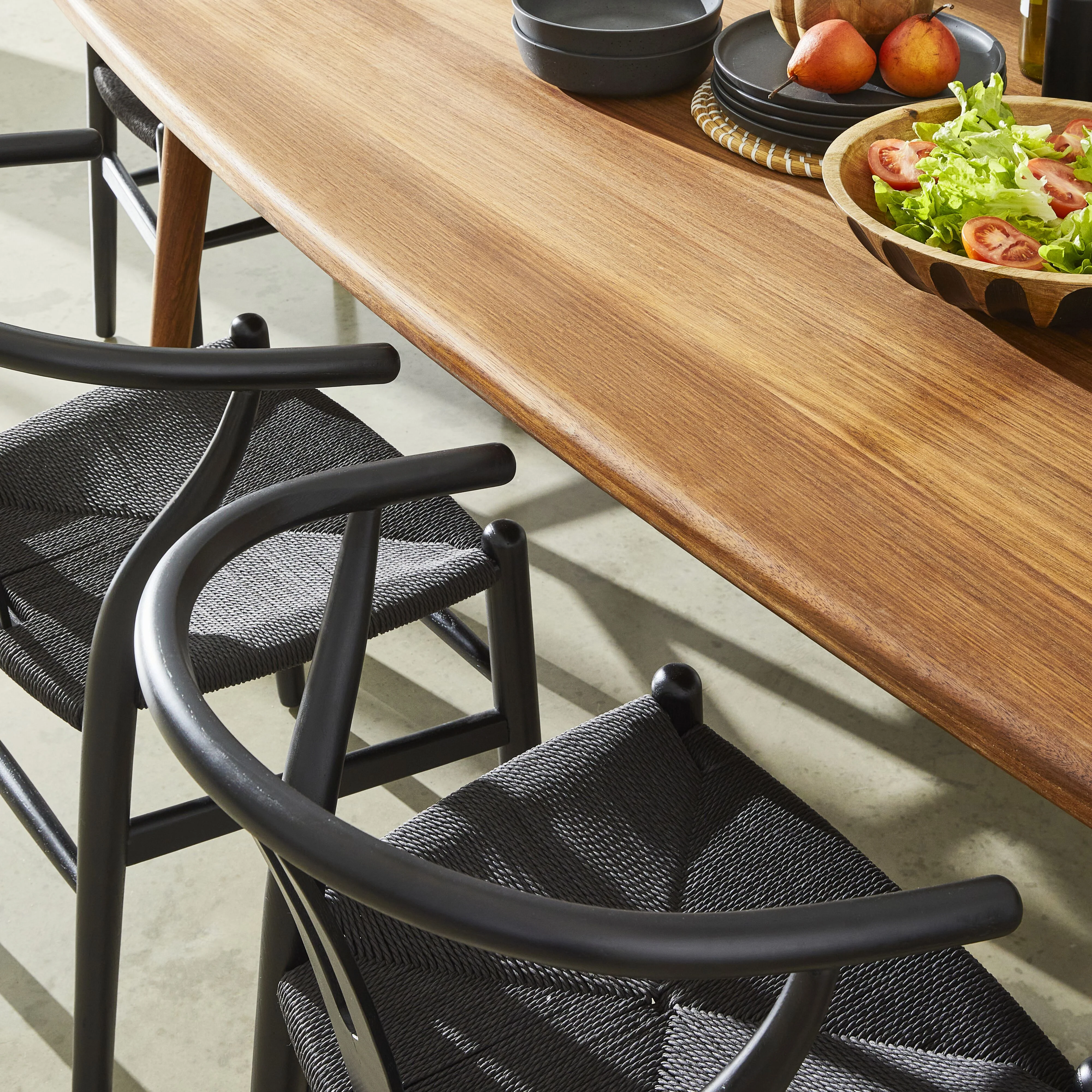 Wishbone Chair Black - Image 12